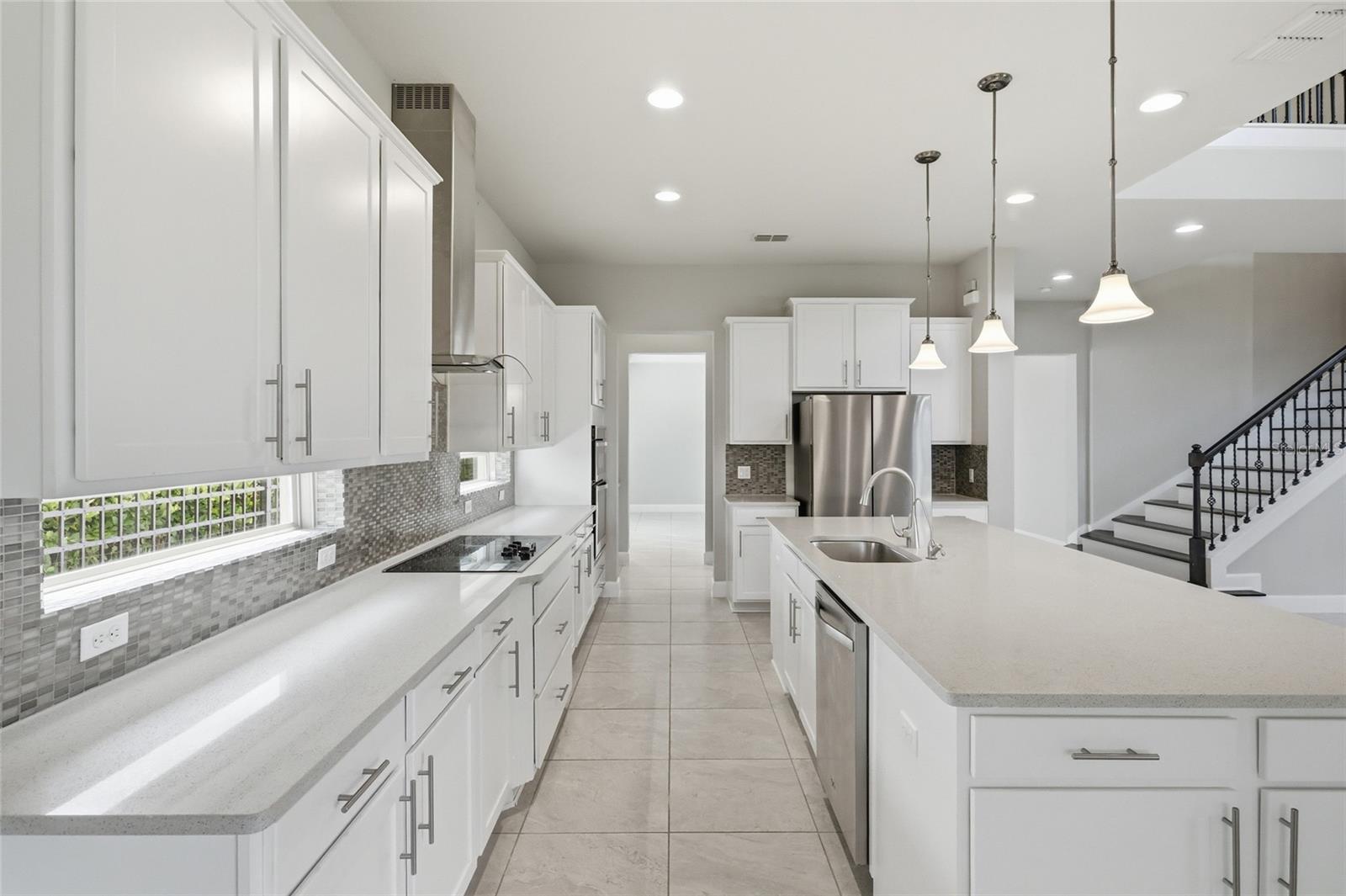 ROYAL LEGACY ESTATES - Residential
