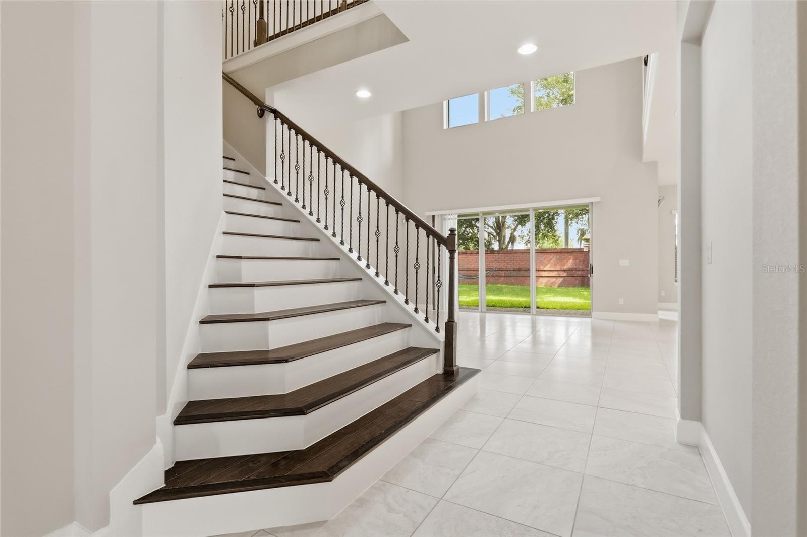 ROYAL LEGACY ESTATES - Residential