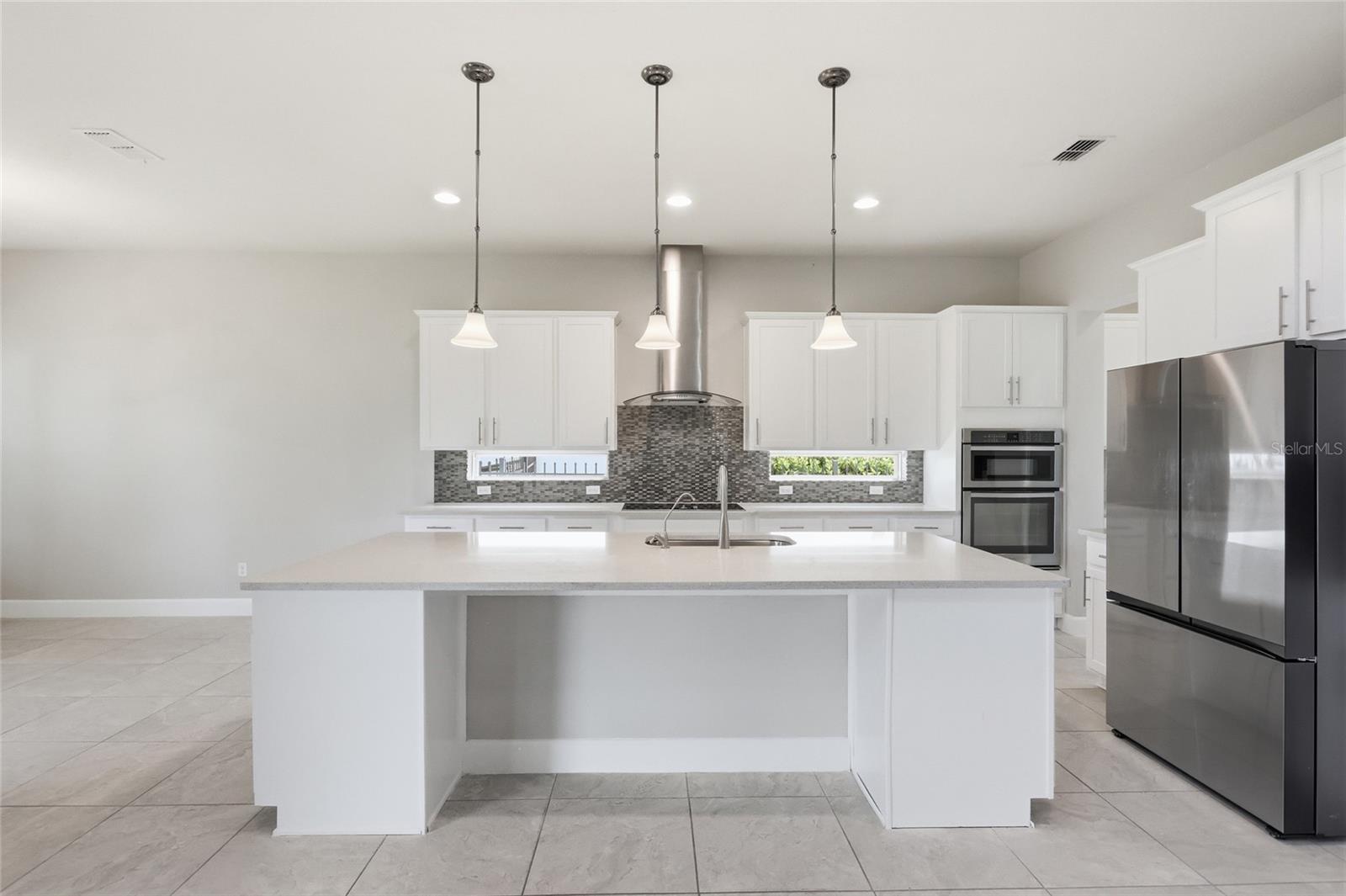 ROYAL LEGACY ESTATES - Residential