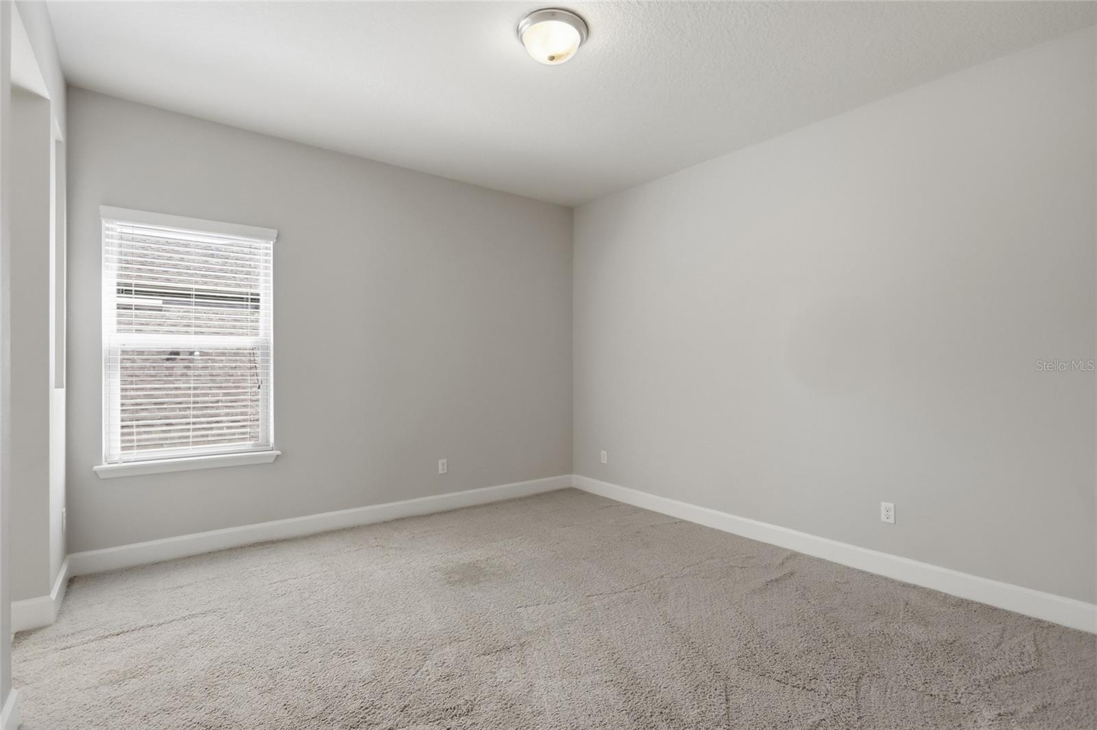 ROYAL LEGACY ESTATES - Residential