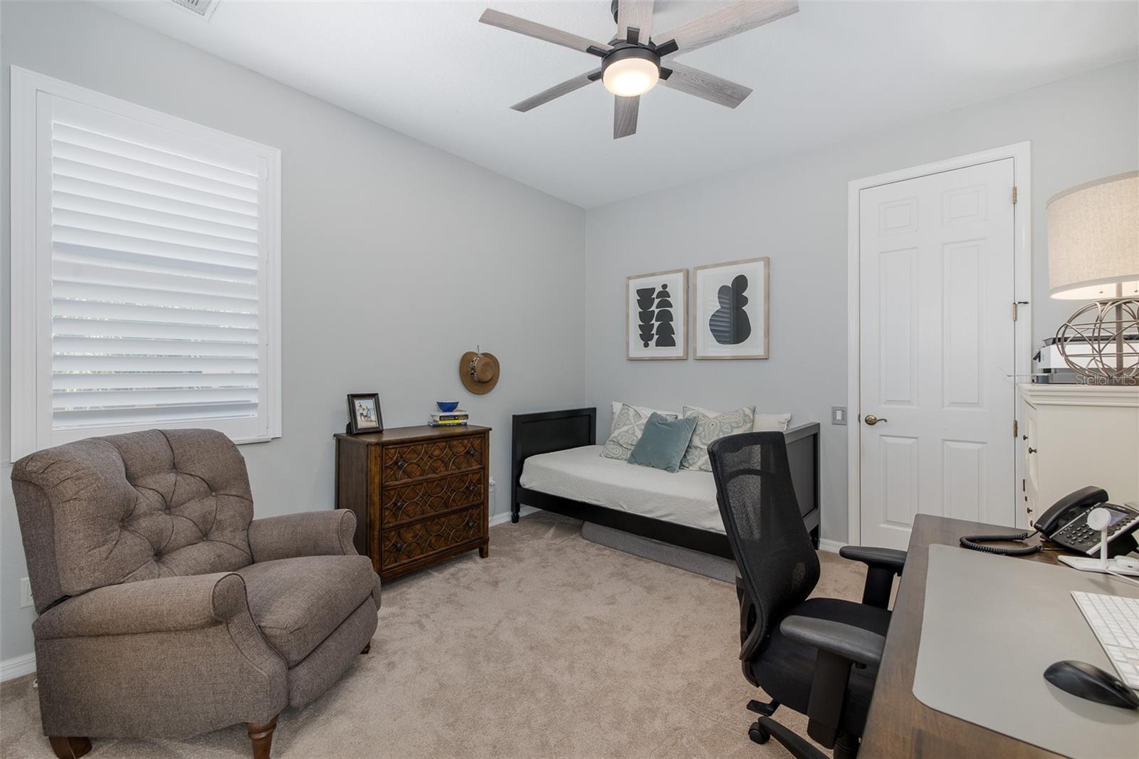 HAWKS LANDING - Residential