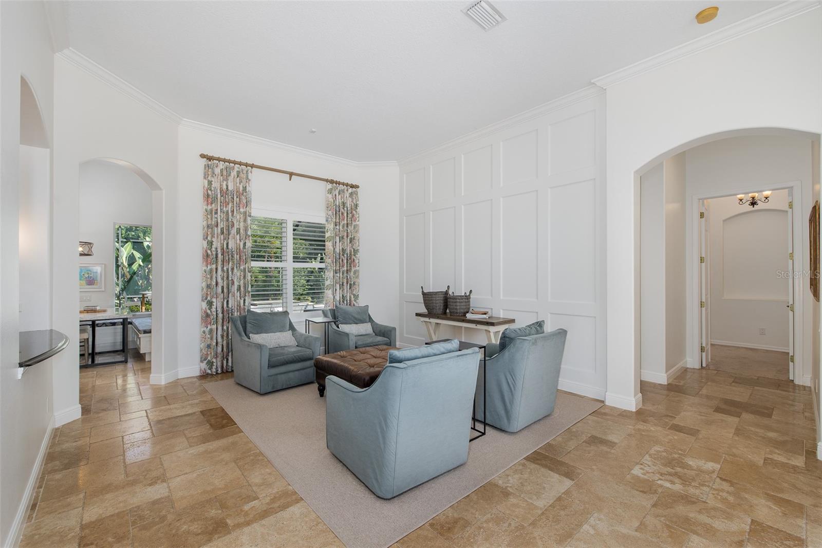 HAWKS LANDING - Residential