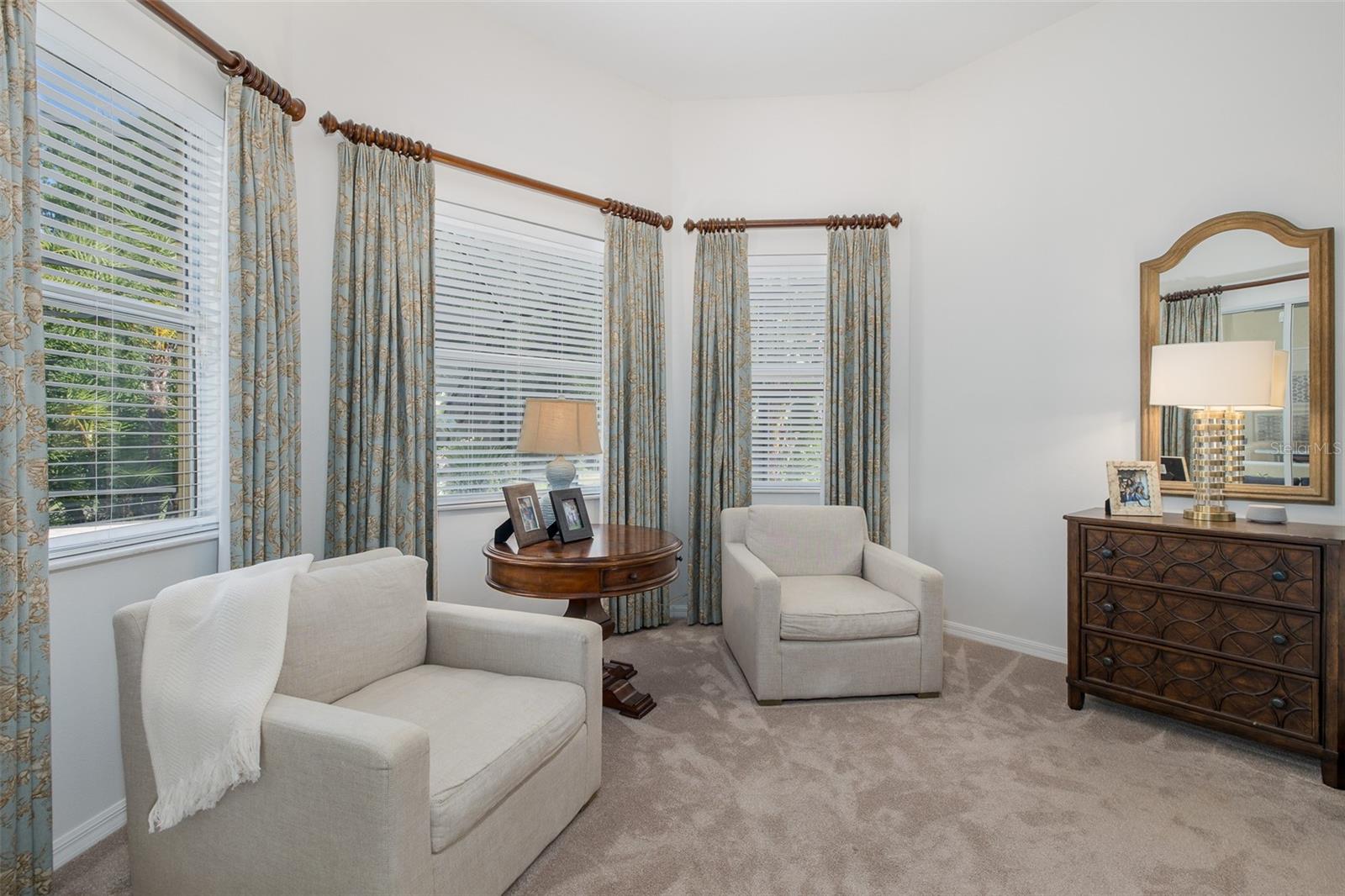 HAWKS LANDING - Residential