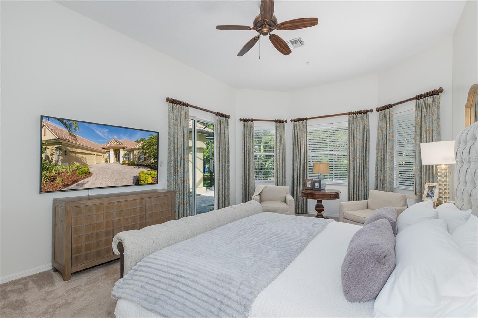 HAWKS LANDING - Residential