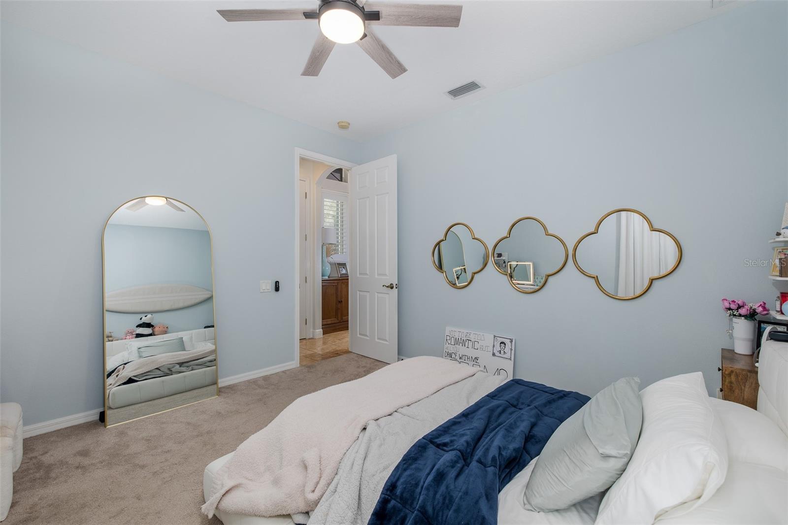 HAWKS LANDING - Residential