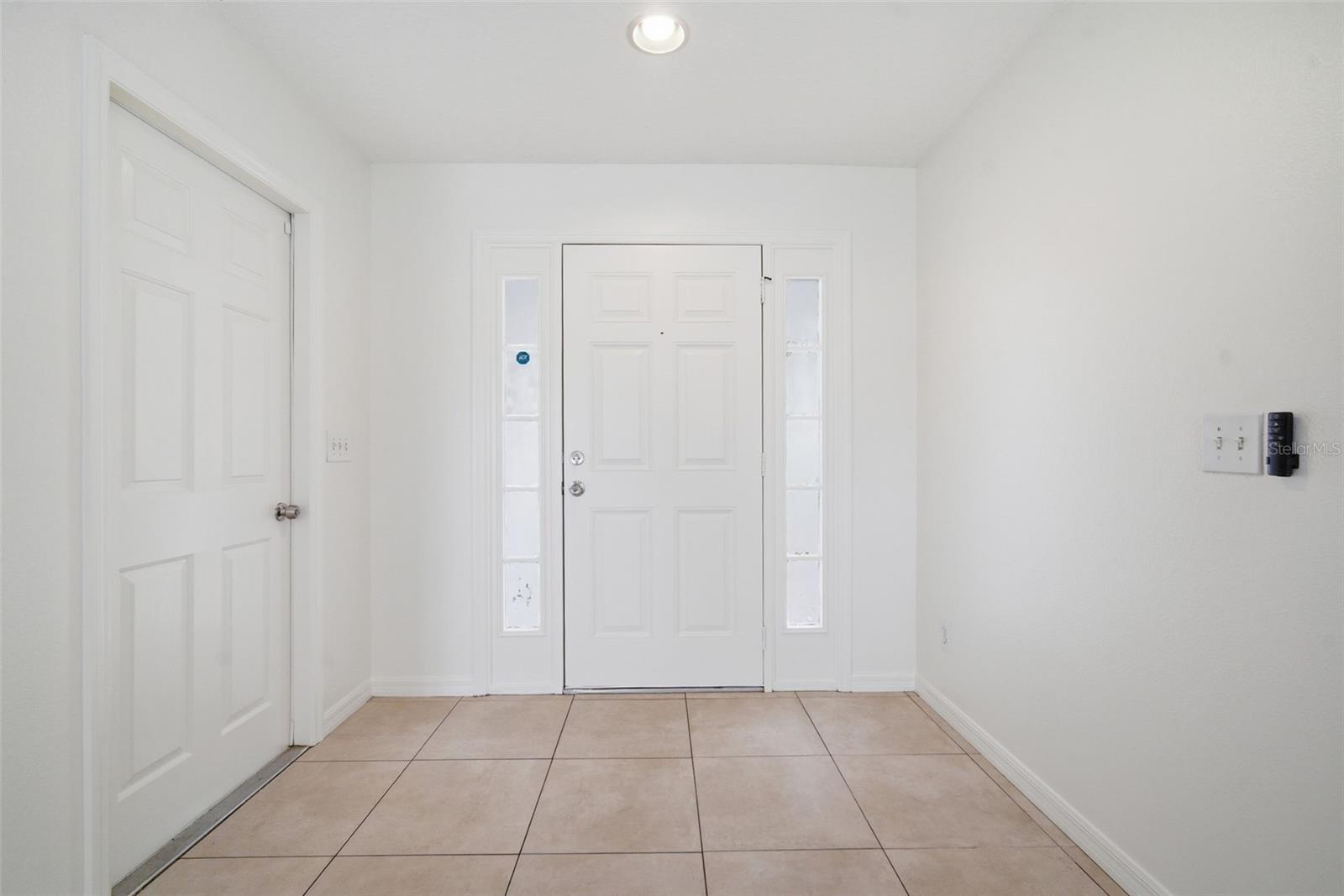 LAKESIDE TR A1 - Residential