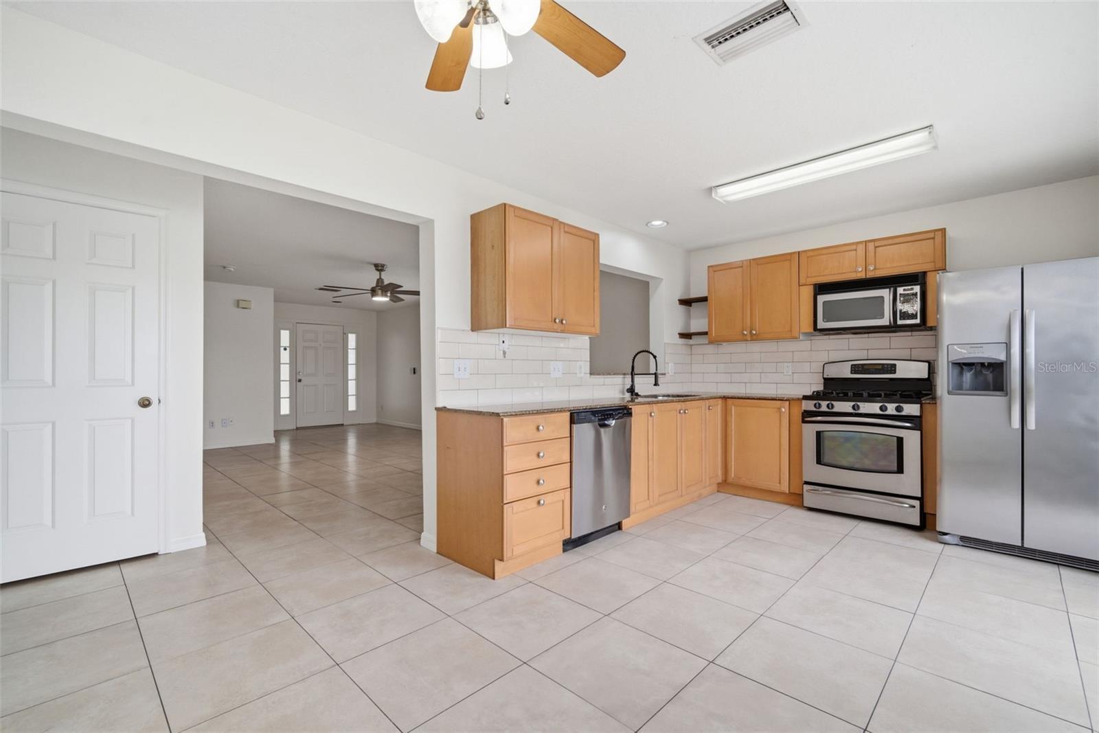 LAKESIDE TR A1 - Residential
