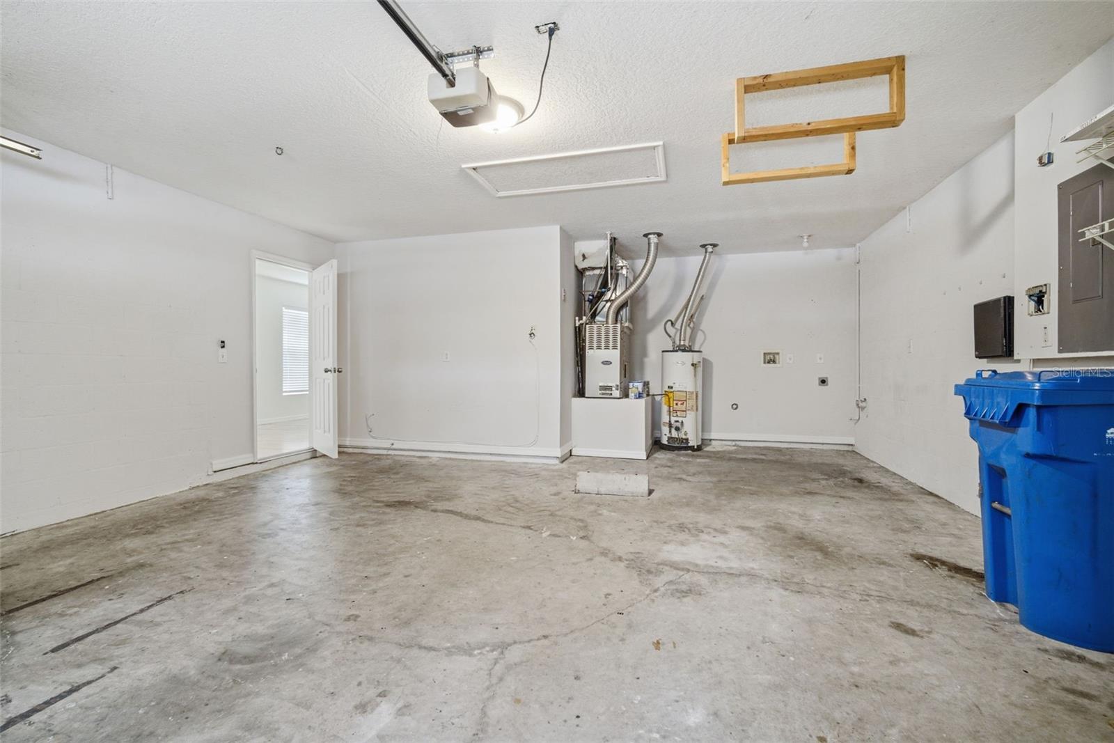 LAKESIDE TR A1 - Residential