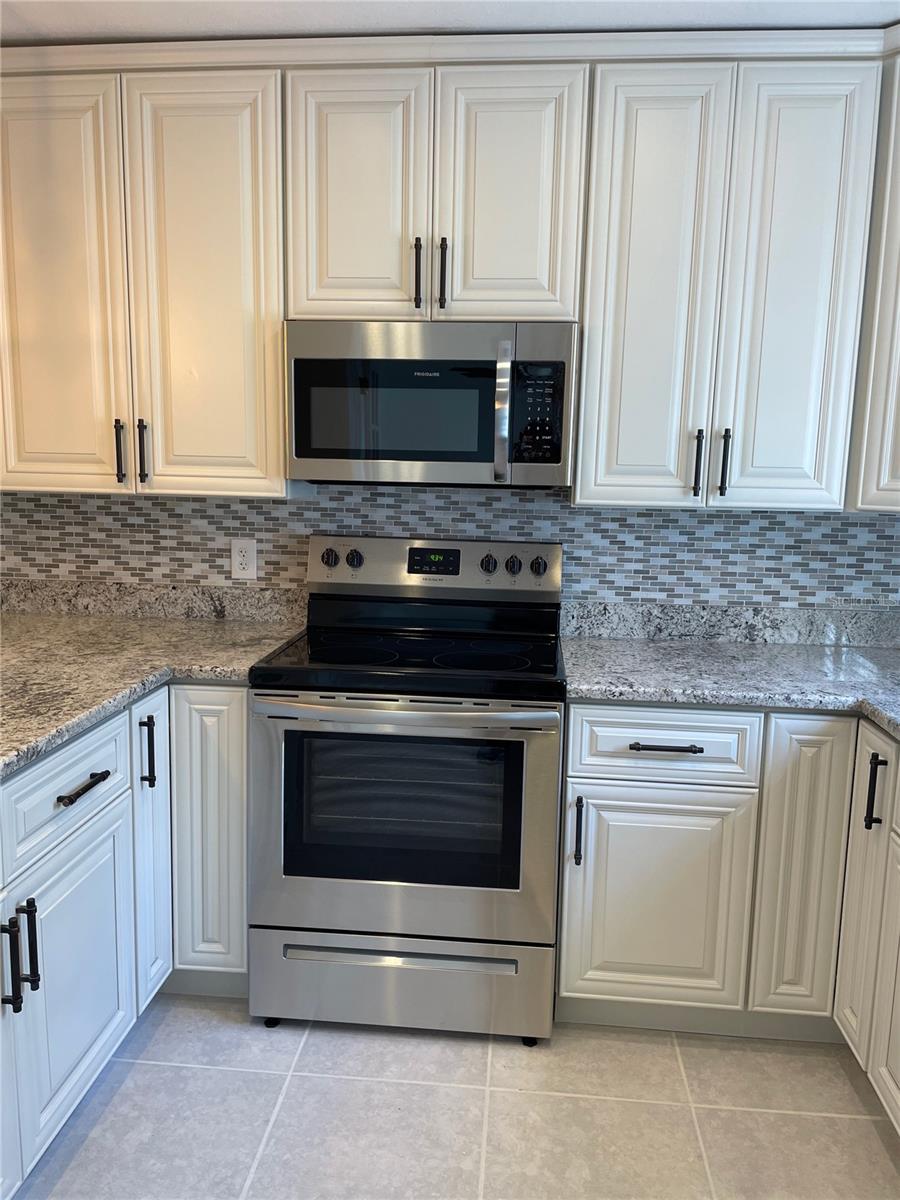 SCOTS LANDING - Residential Lease