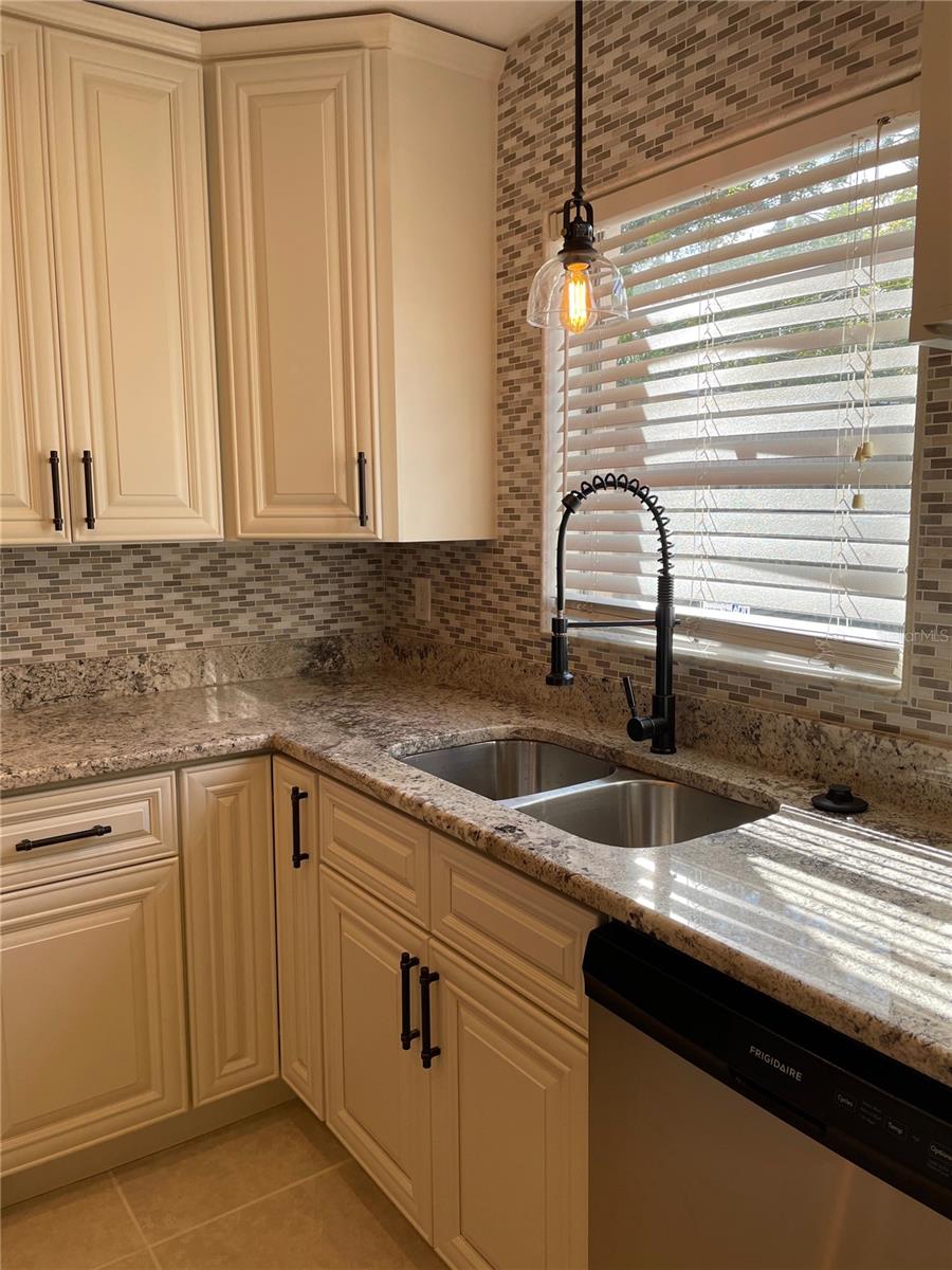 SCOTS LANDING - Residential Lease