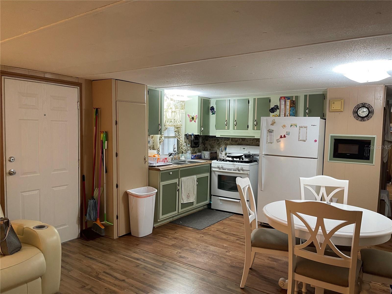 CHERYL ACRES - Residential