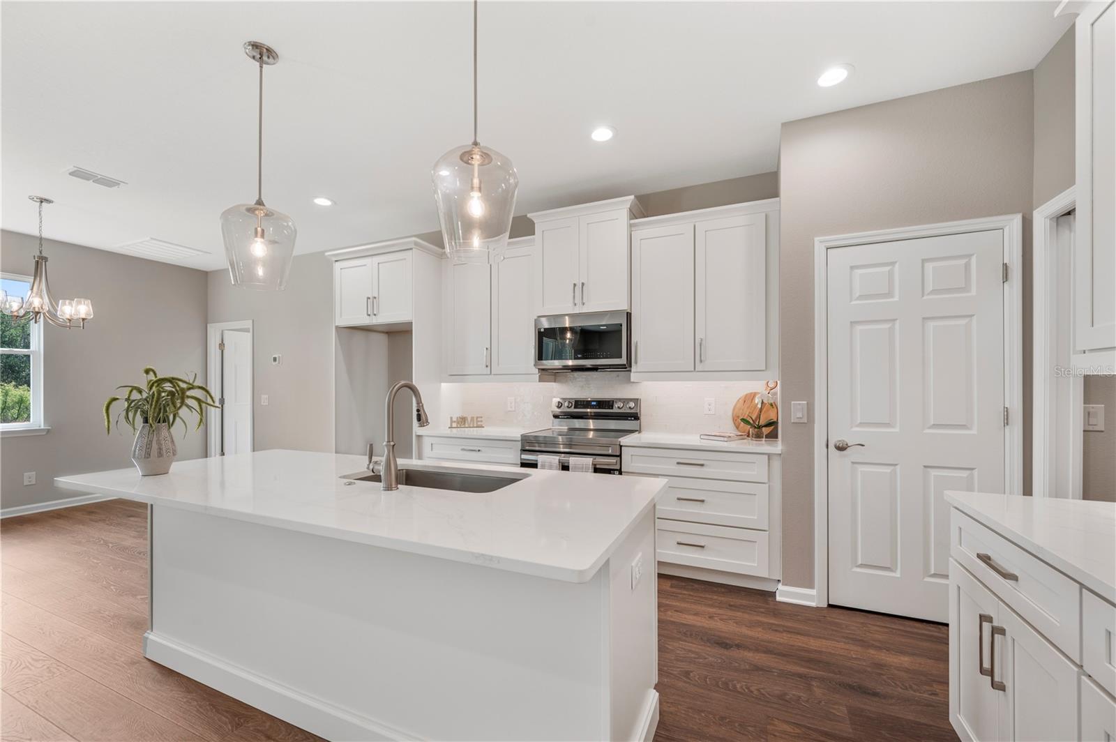 RESERVE AT FAIRWAY OAKS - Residential