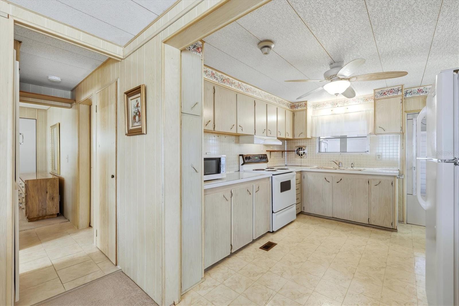 TIDEVUE/DE SOTO COMMUNITY UNIT ONE - Residential
