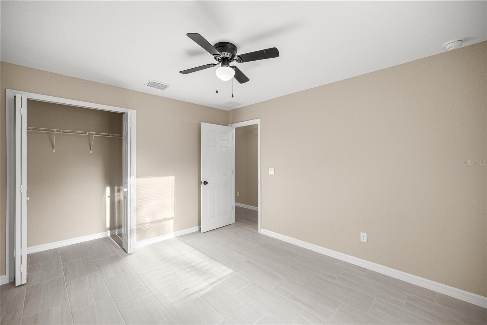 OCALA RIDGE - Residential Income