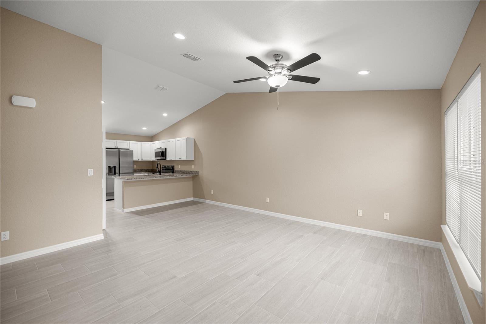 OCALA RIDGE - Residential Income