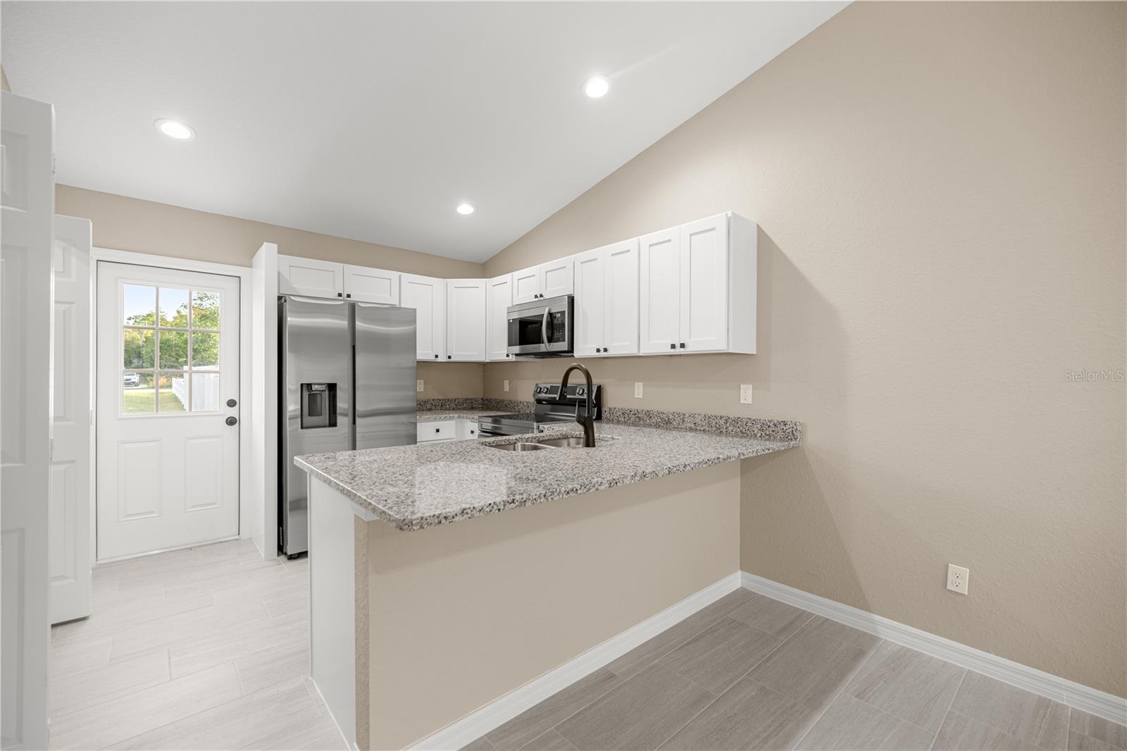 OCALA RIDGE - Residential Income