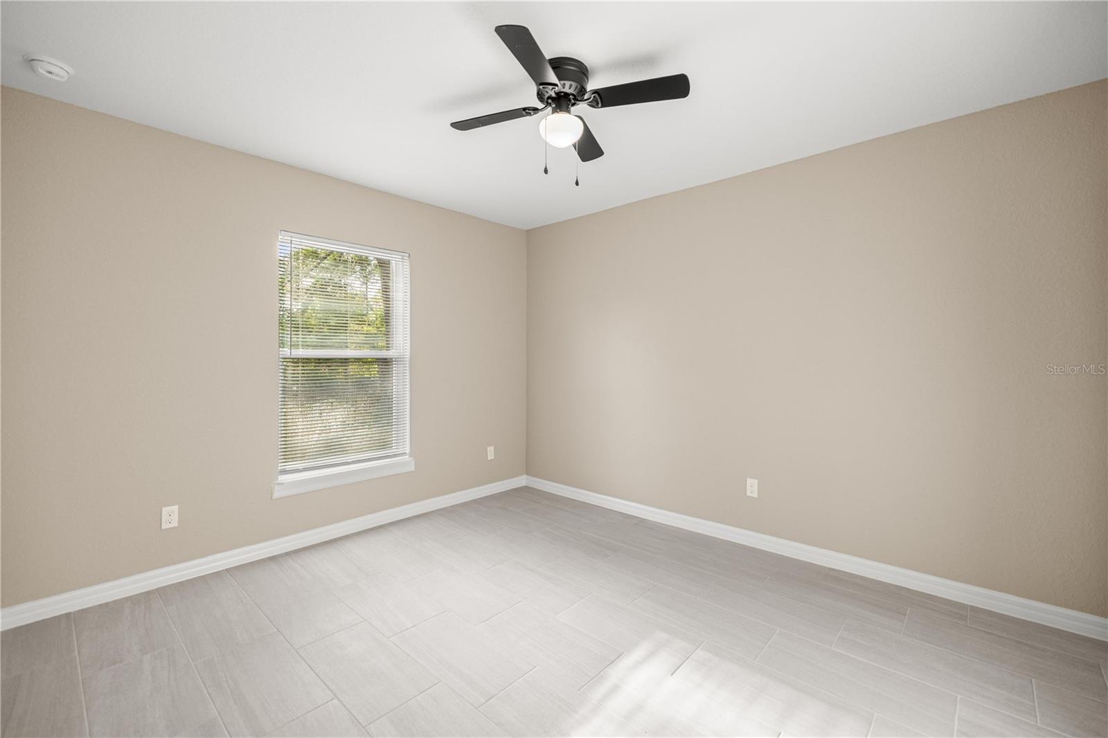 OCALA RIDGE - Residential Income