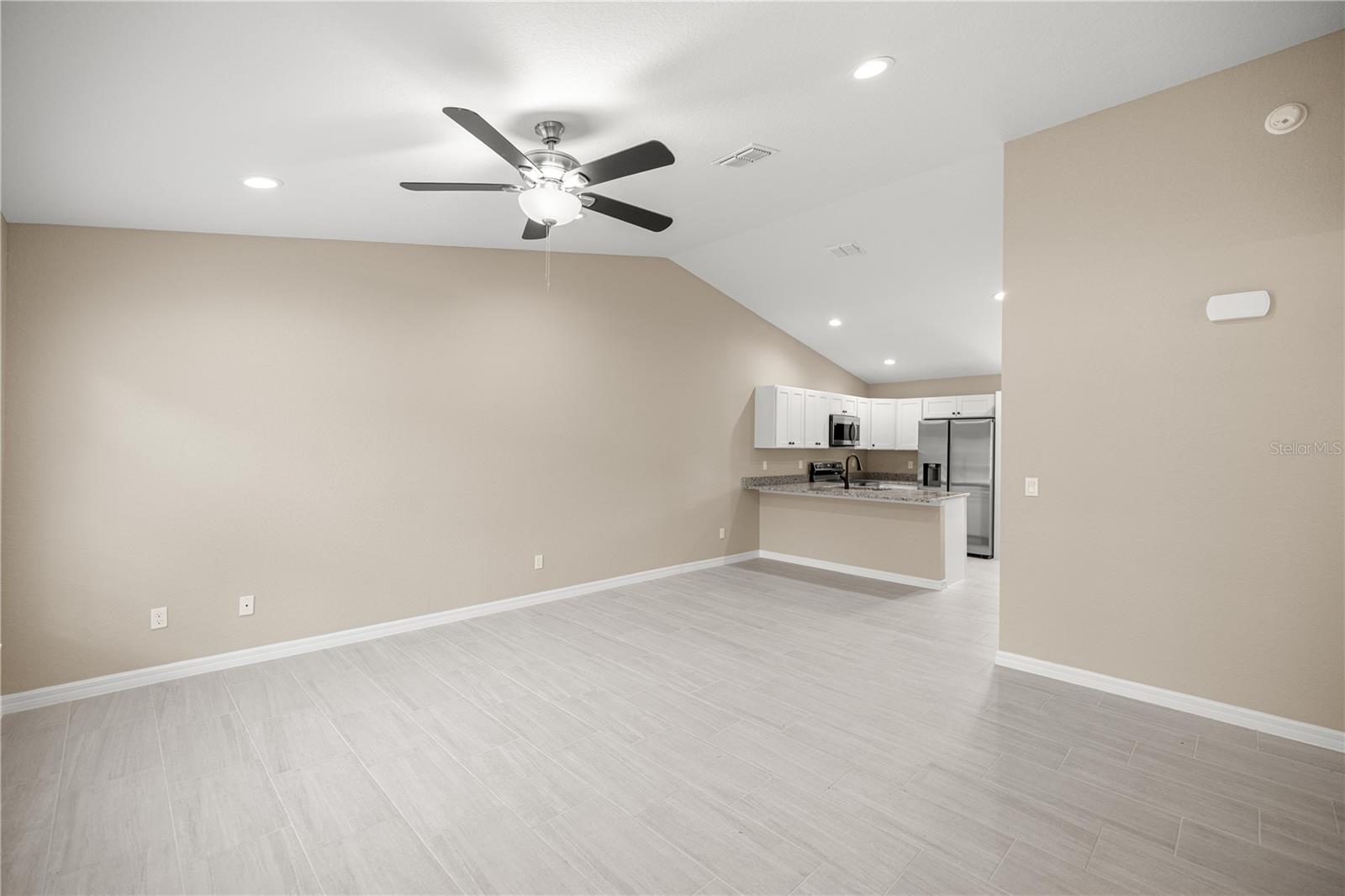 OCALA RIDGE - Residential Income