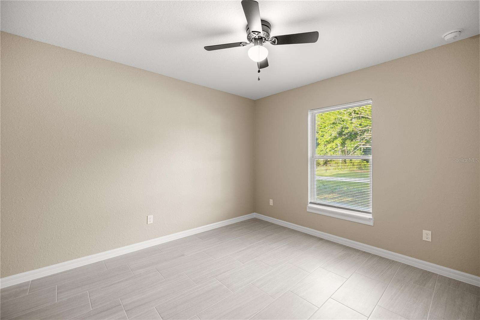 OCALA RIDGE - Residential Income