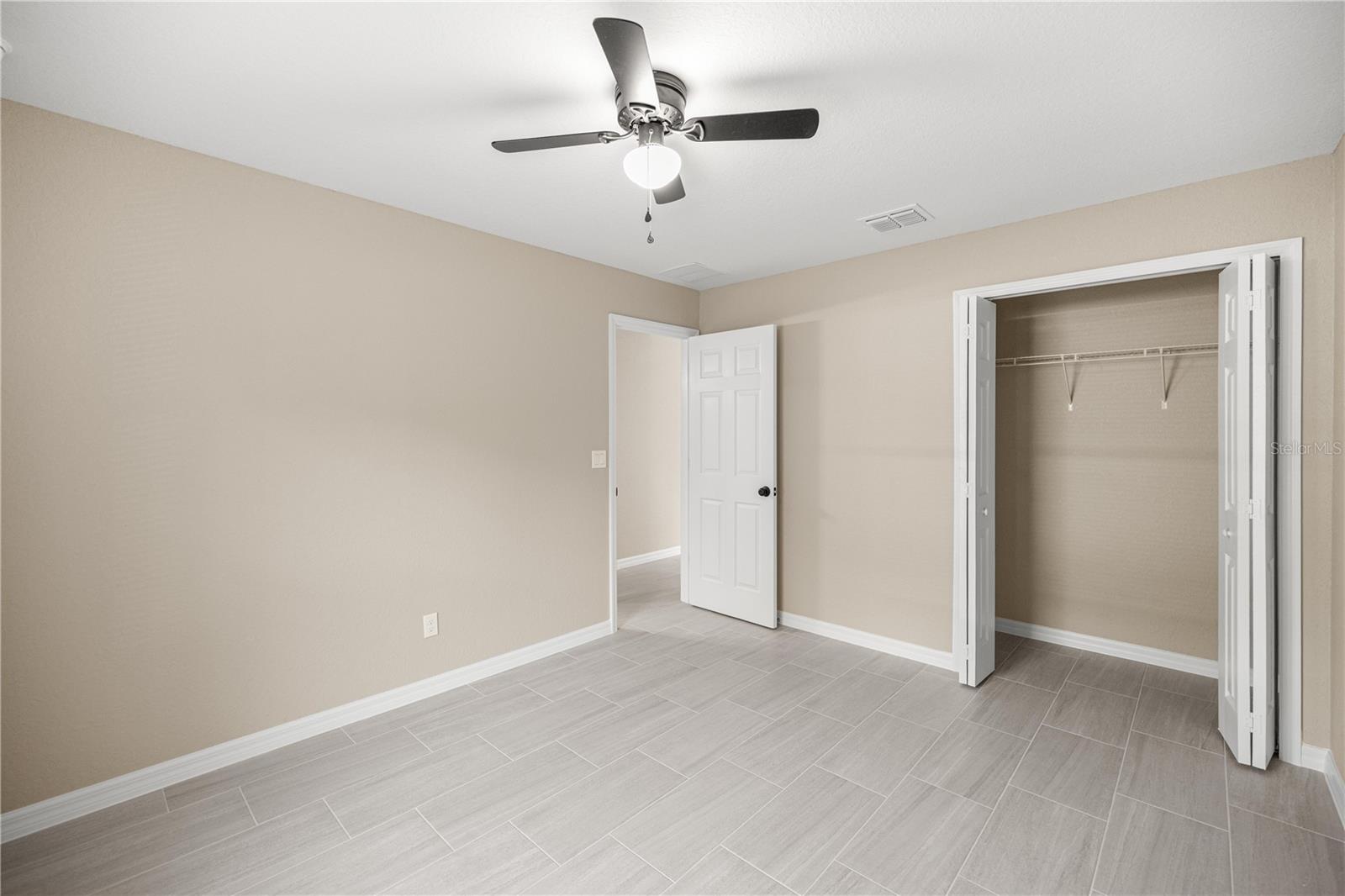 OCALA RIDGE - Residential Income