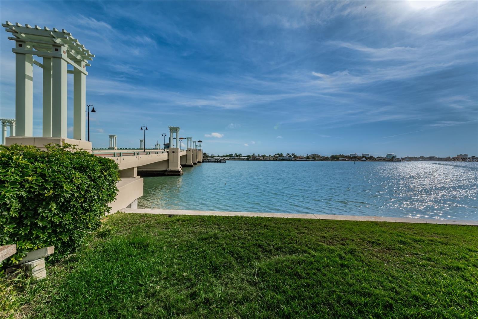 TREASURE ISLAND TENNIS & YACHT CLUB - Residential