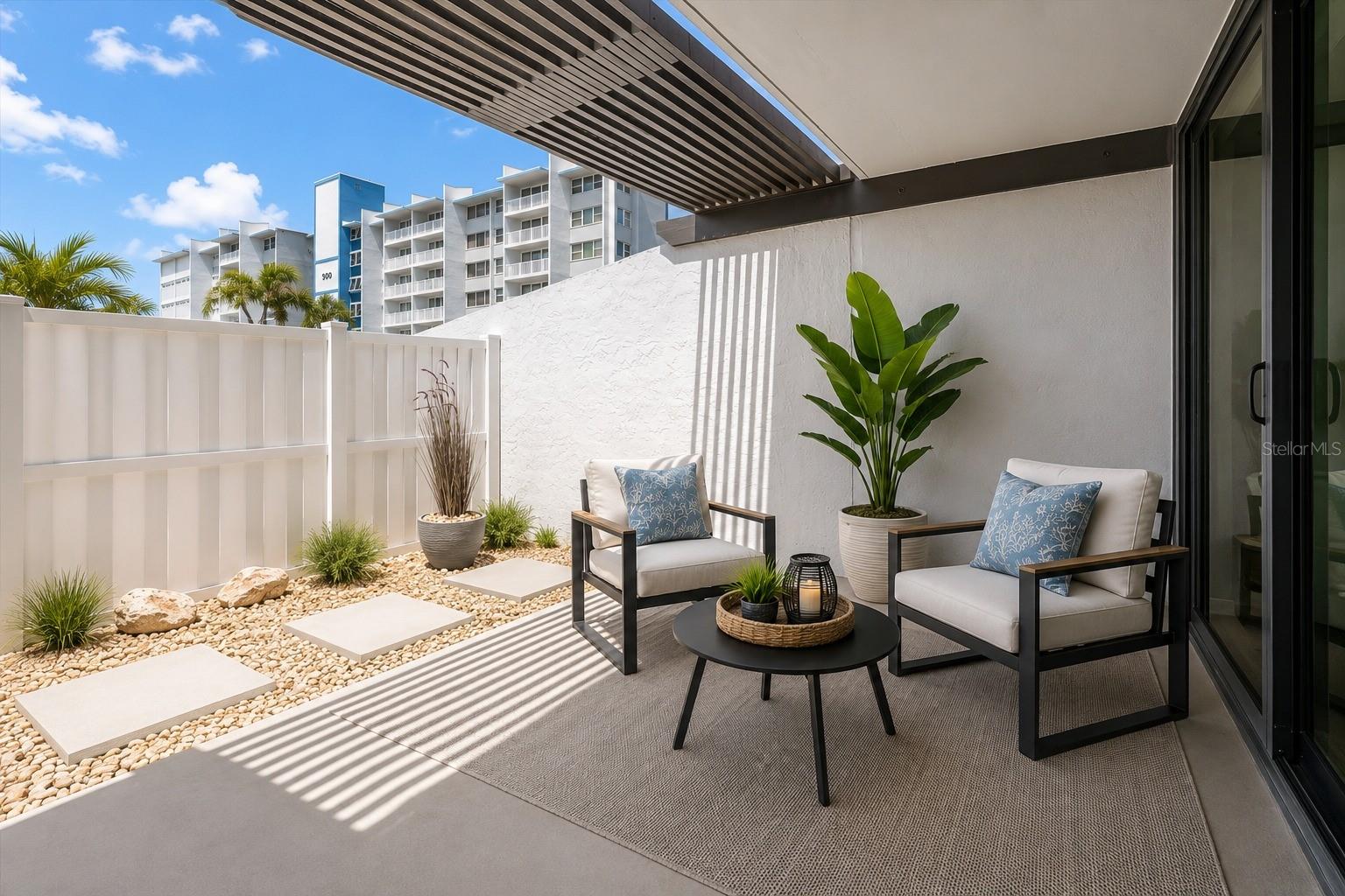 TREASURE ISLAND TENNIS & YACHT CLUB - Residential