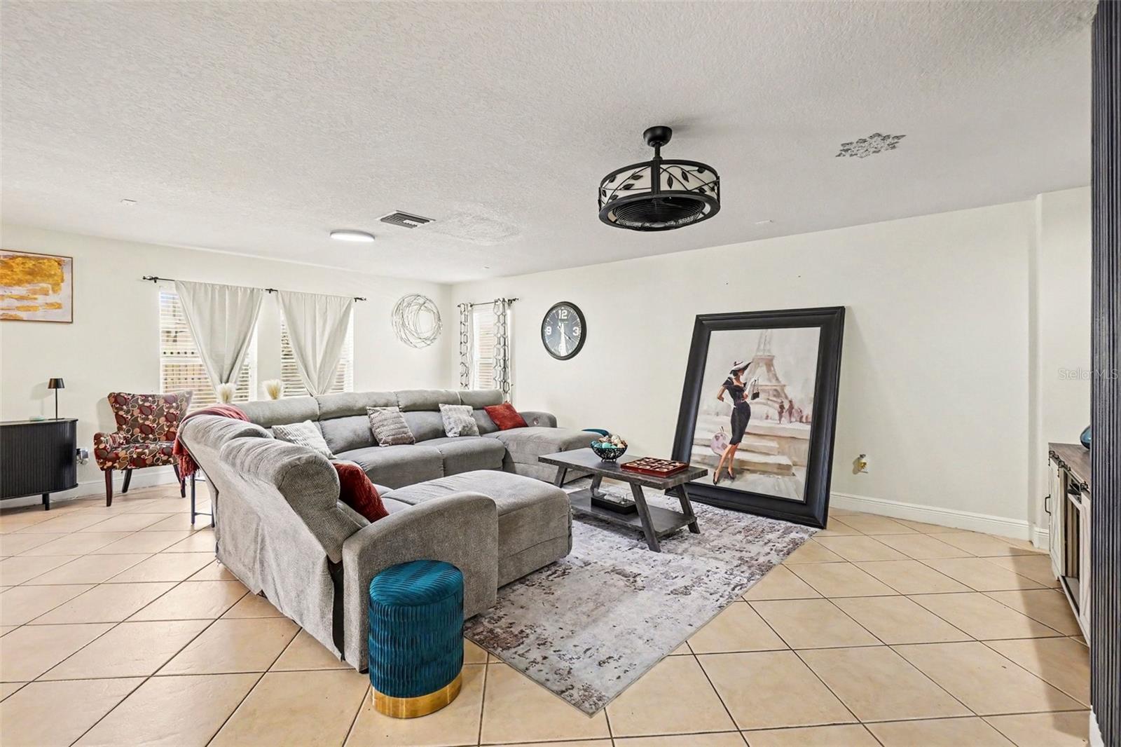 SOUTH BAY LAKES UNIT 1 - Residential