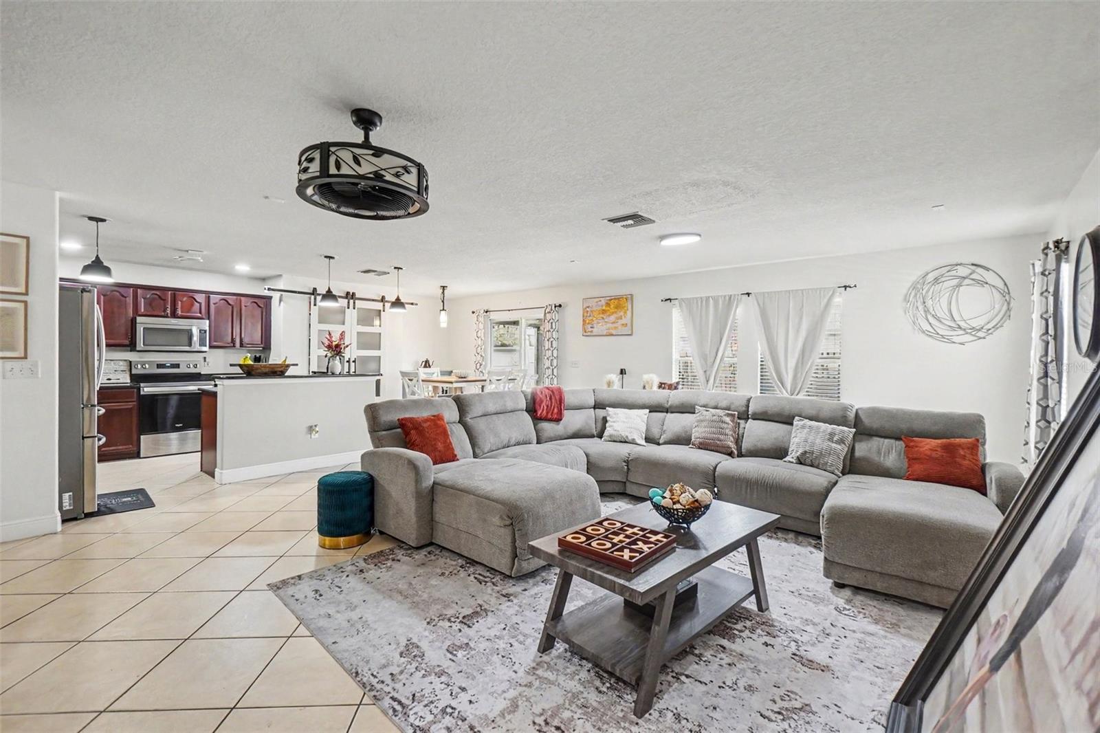 SOUTH BAY LAKES UNIT 1 - Residential