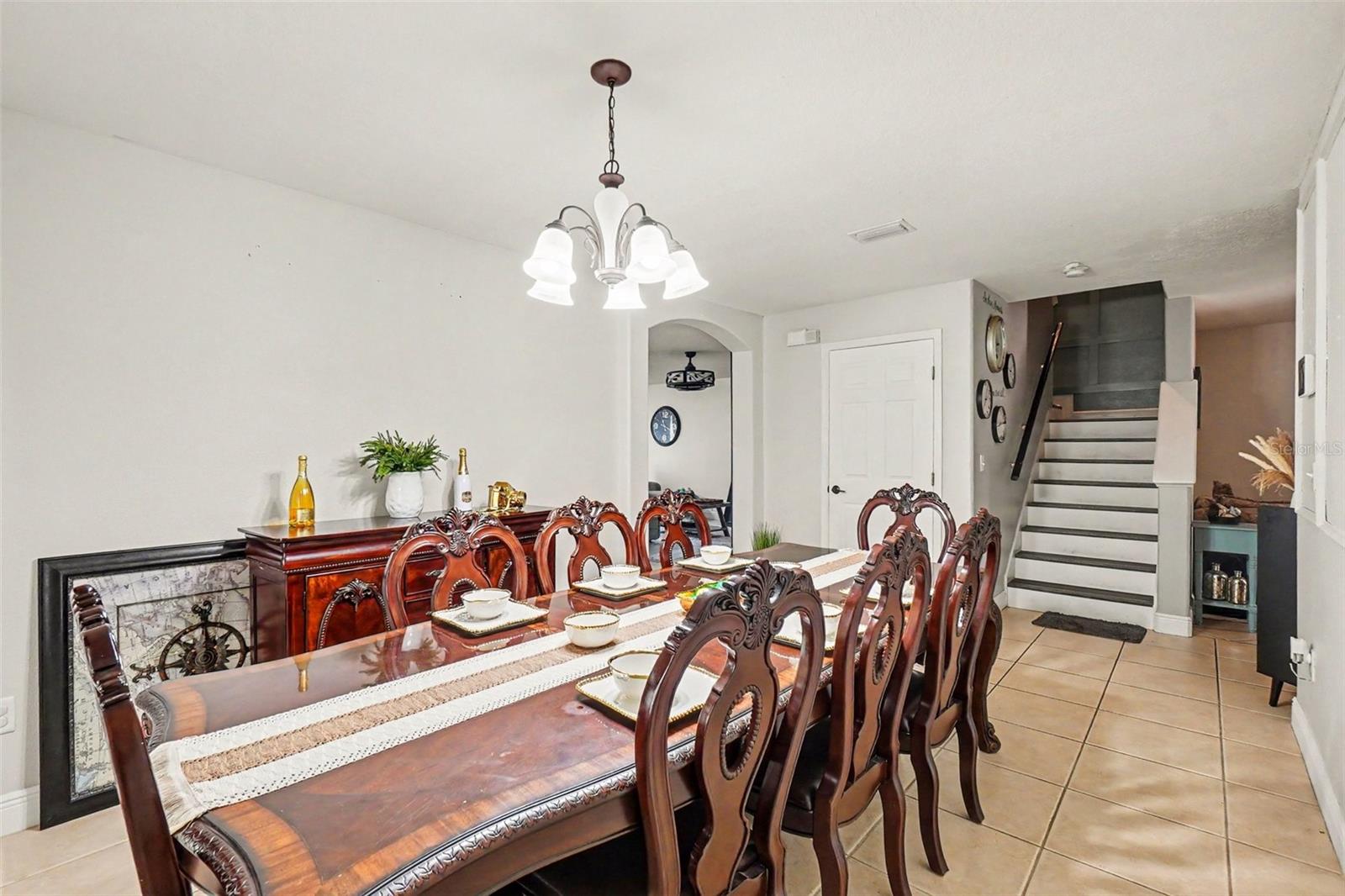 SOUTH BAY LAKES UNIT 1 - Residential