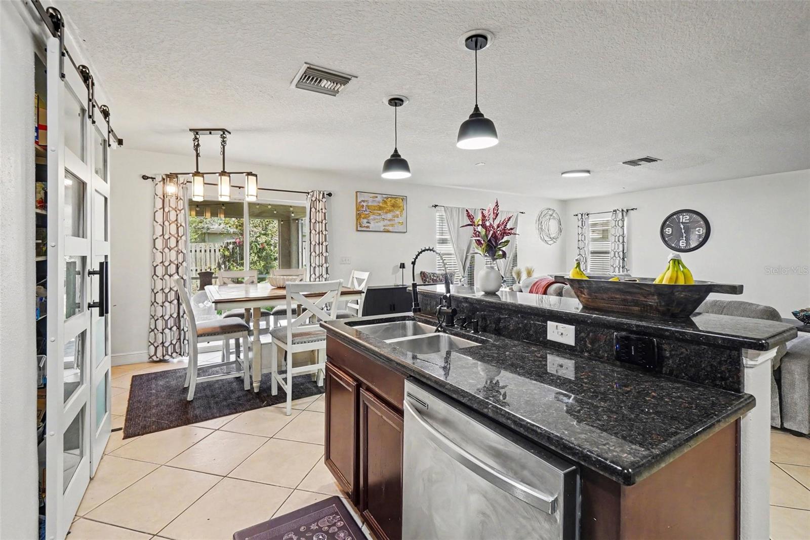 SOUTH BAY LAKES UNIT 1 - Residential