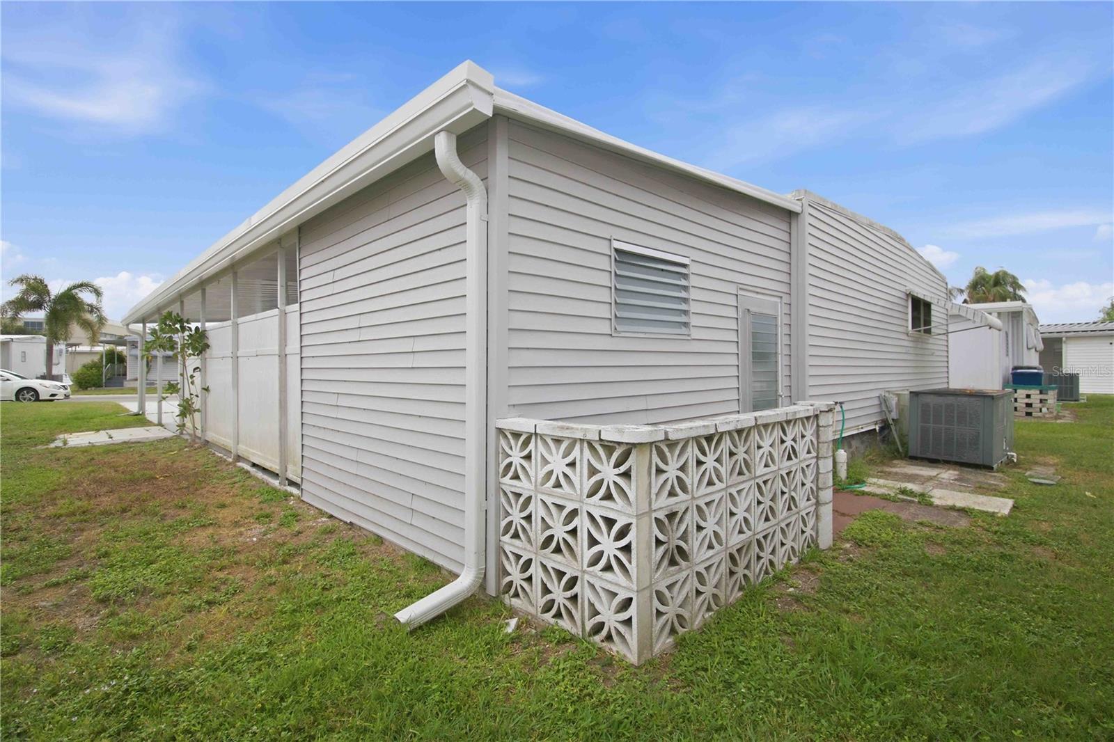 CHATEAU VILLAGE CO-OP - Residential