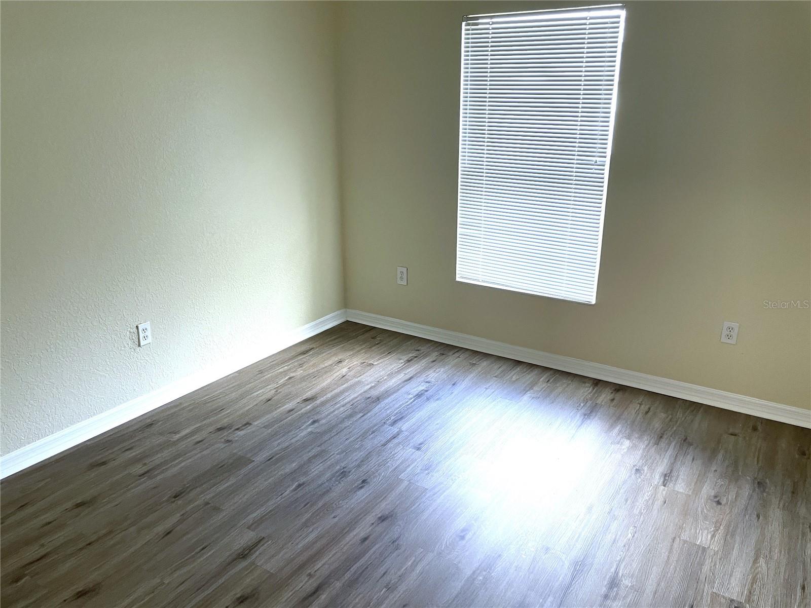 PORT CHARLOTTE SUB 08 - Residential Lease