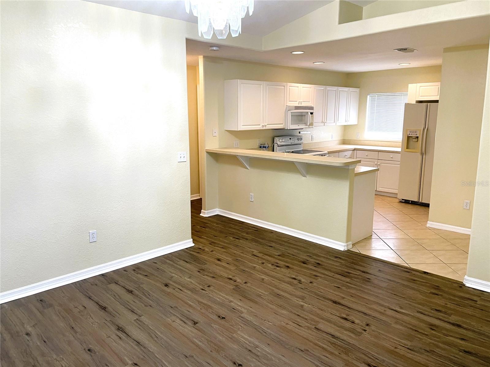 PORT CHARLOTTE SUB 08 - Residential Lease