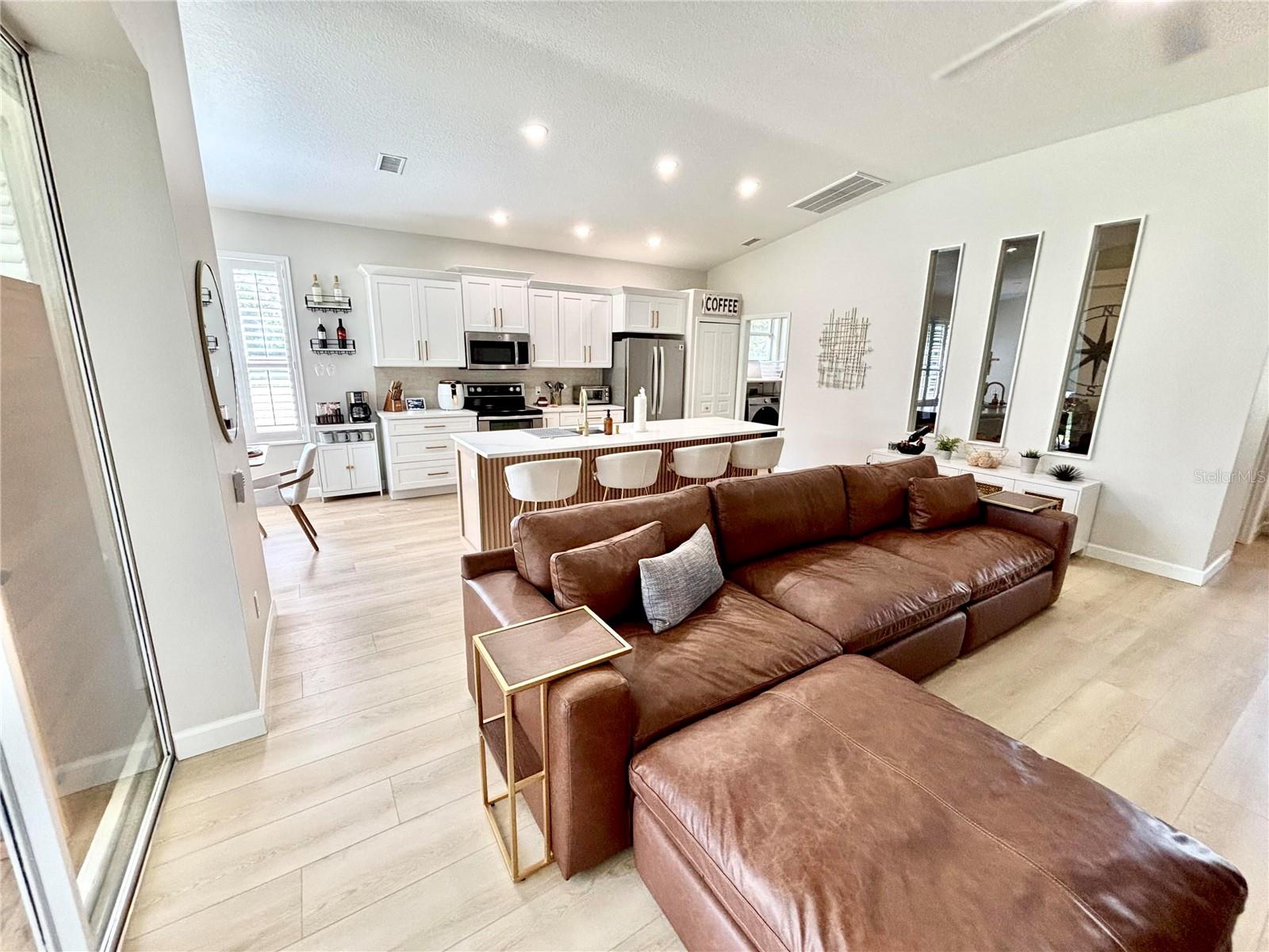 EDGEWATER VILLAGE SUBPHASE A UNIT 4B - Residential