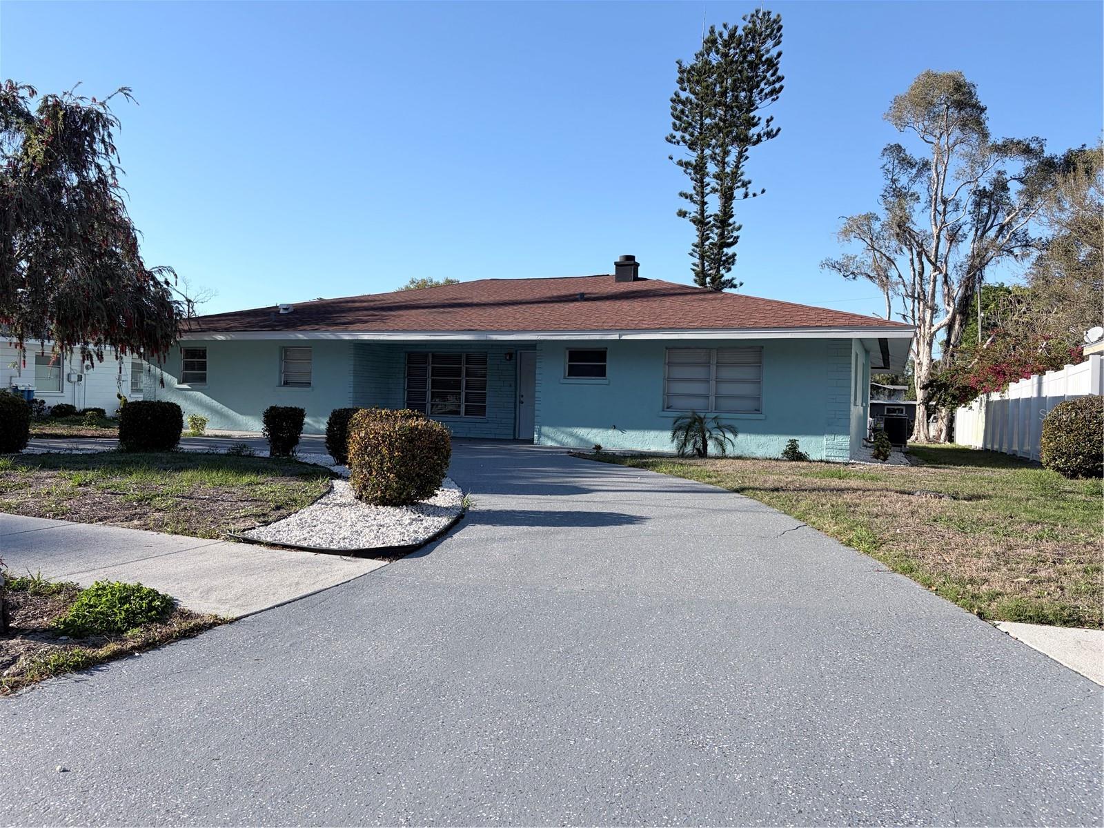 COCOANUT HEIGHTS - Residential