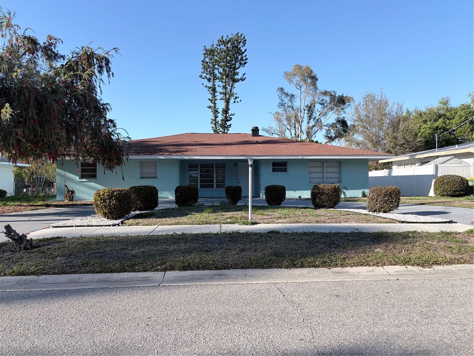 COCOANUT HEIGHTS - Residential