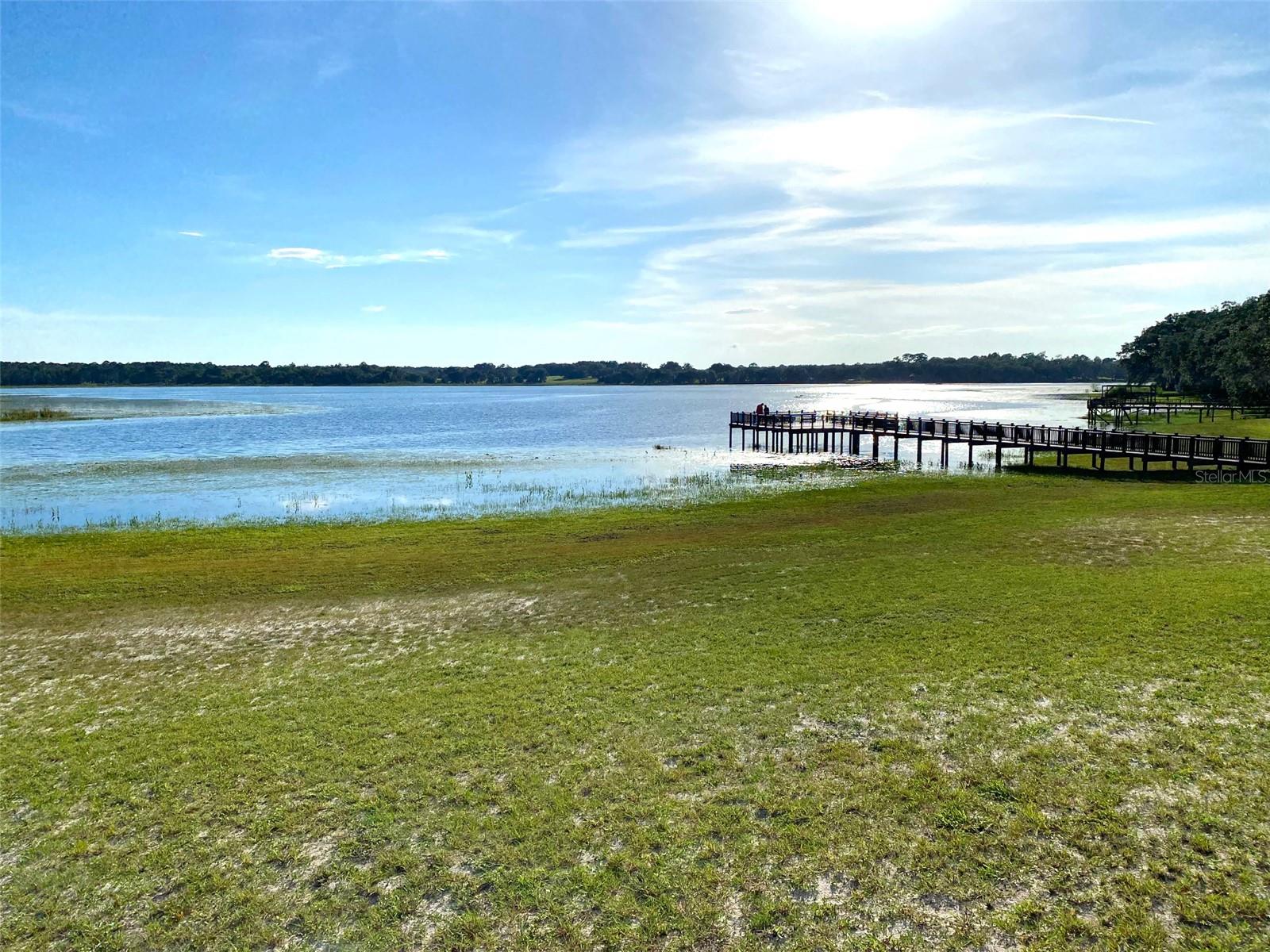 RAINBOW LAKES ESTATE - Land