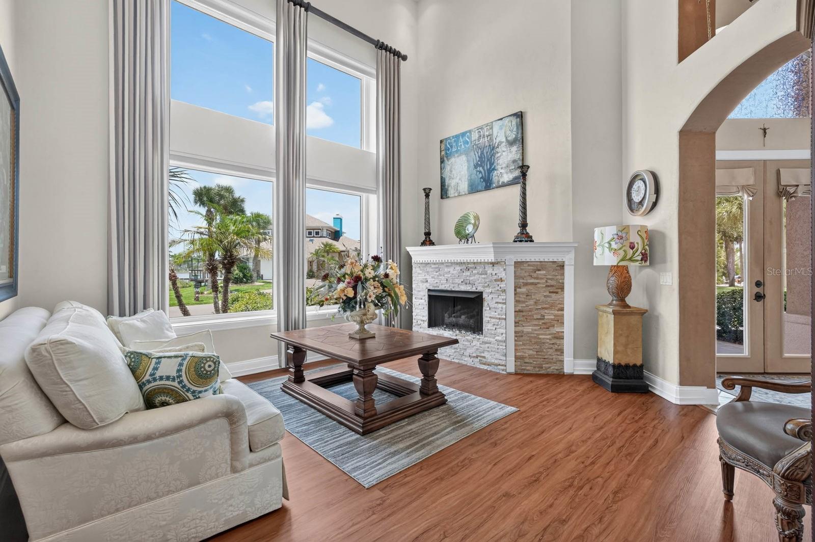 RIVER VIEW POINT - Residential