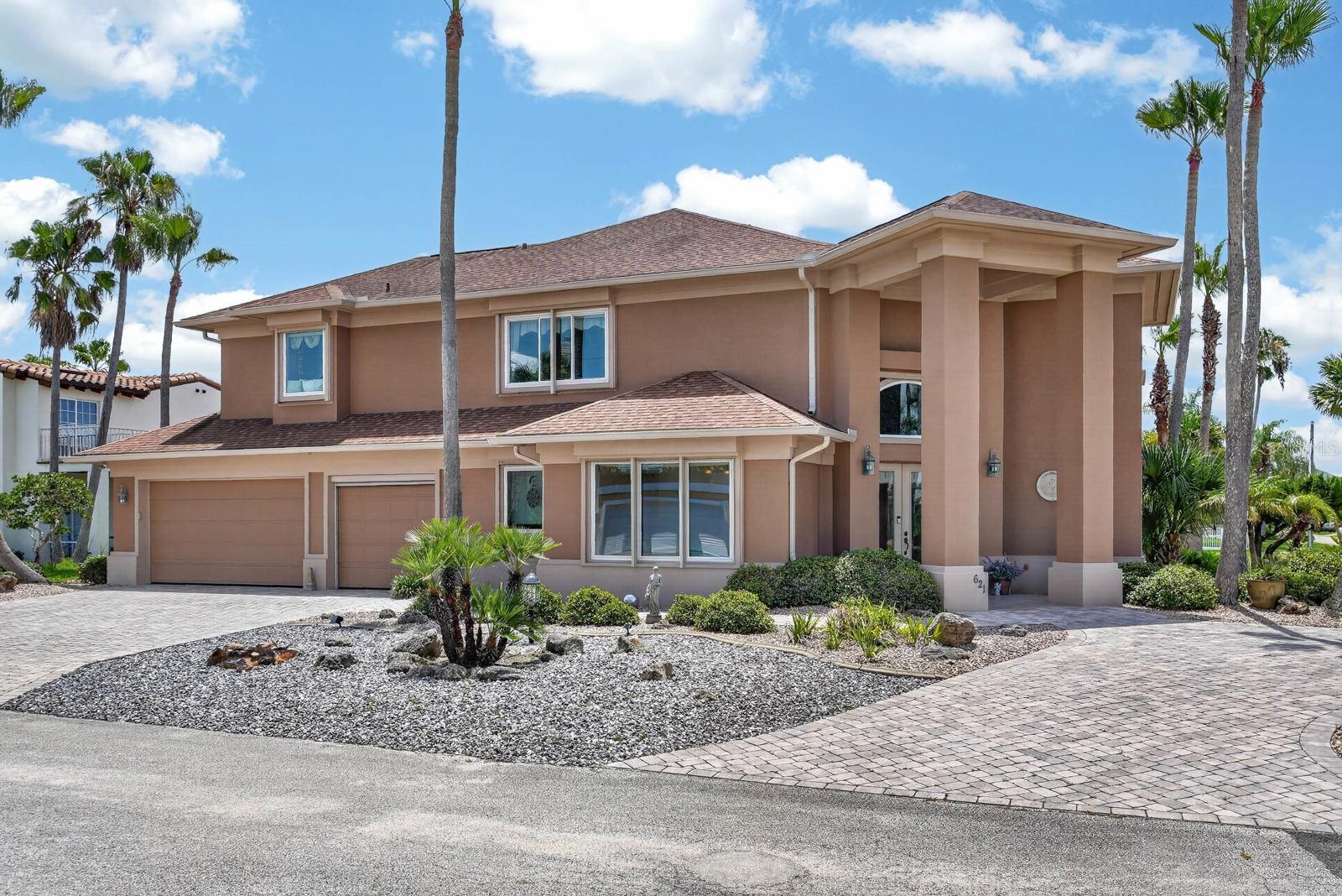 RIVER VIEW POINT - Residential
