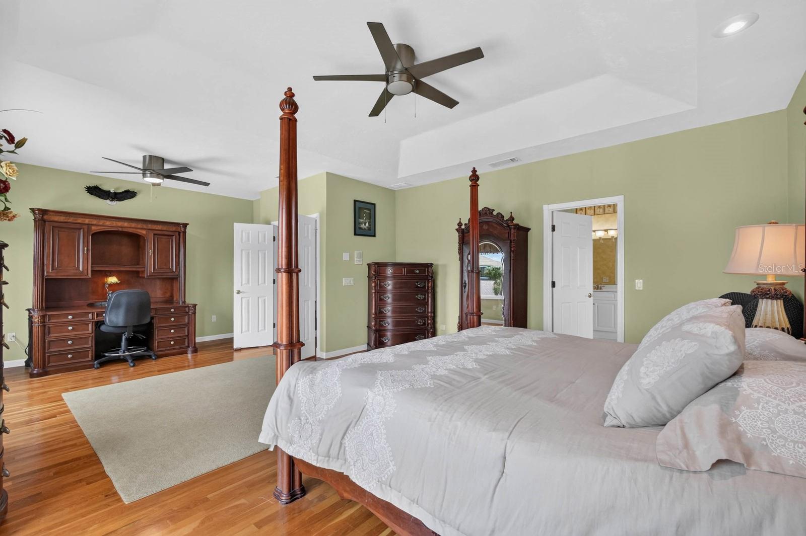 RIVER VIEW POINT - Residential