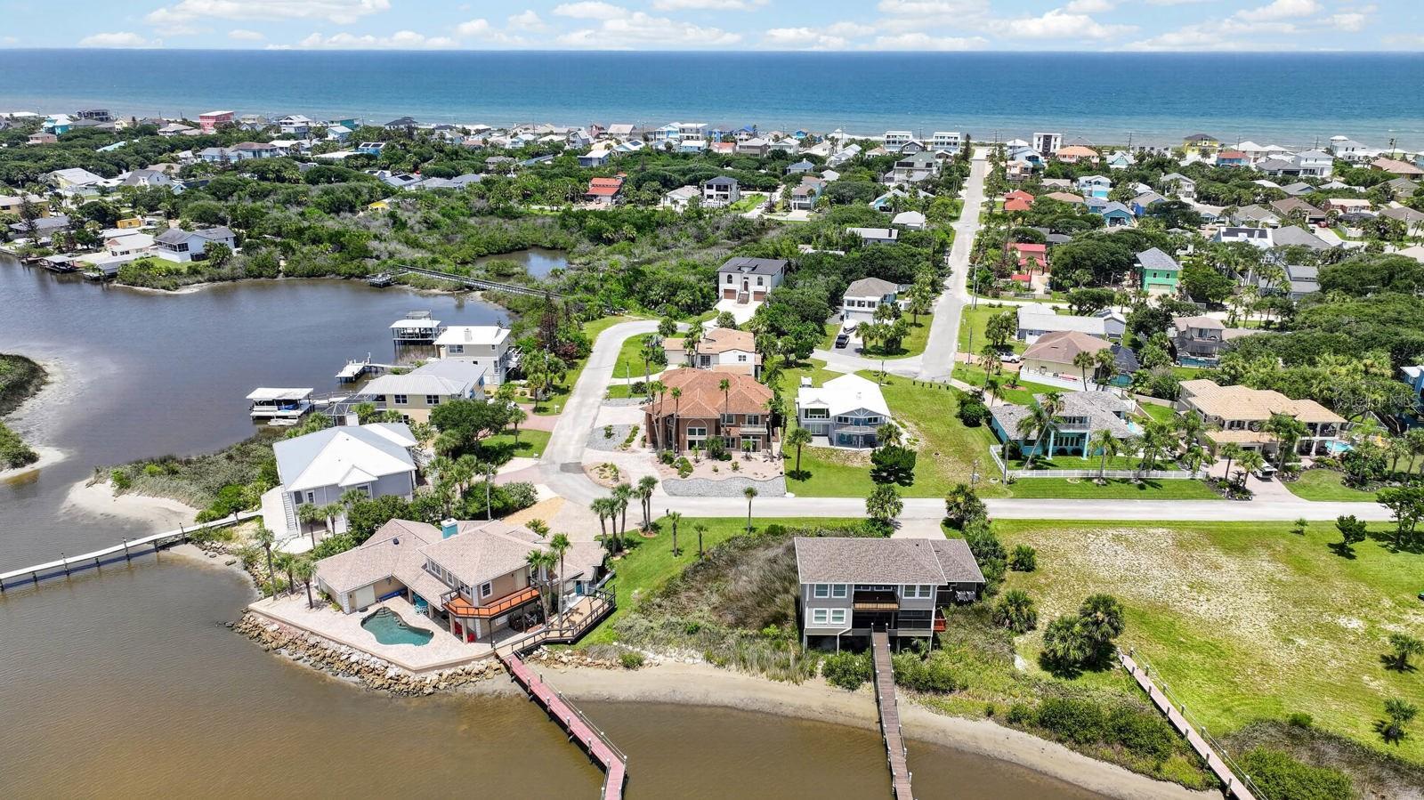 RIVER VIEW POINT - Residential