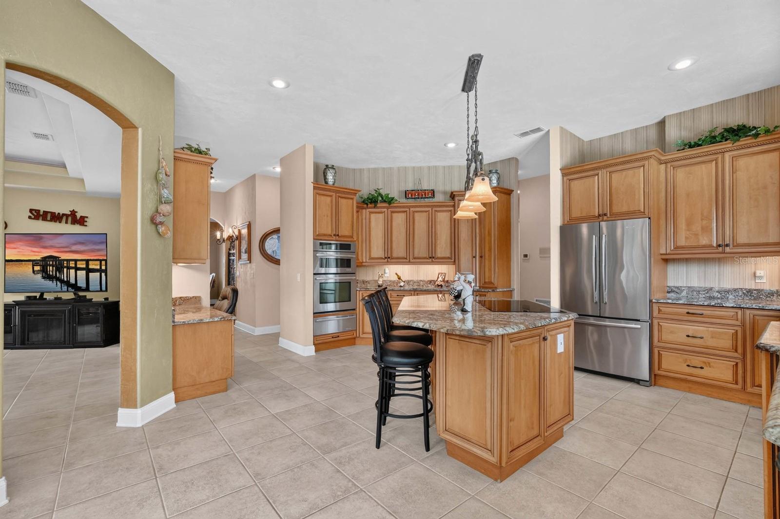 RIVER VIEW POINT - Residential