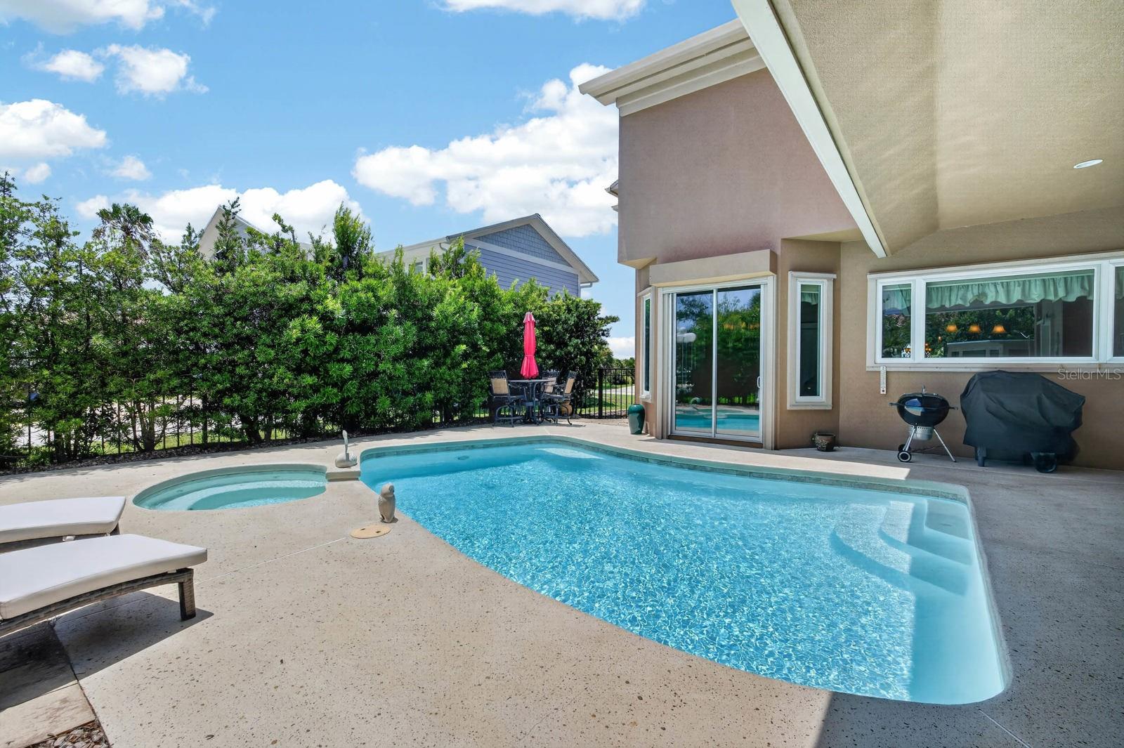 RIVER VIEW POINT - Residential