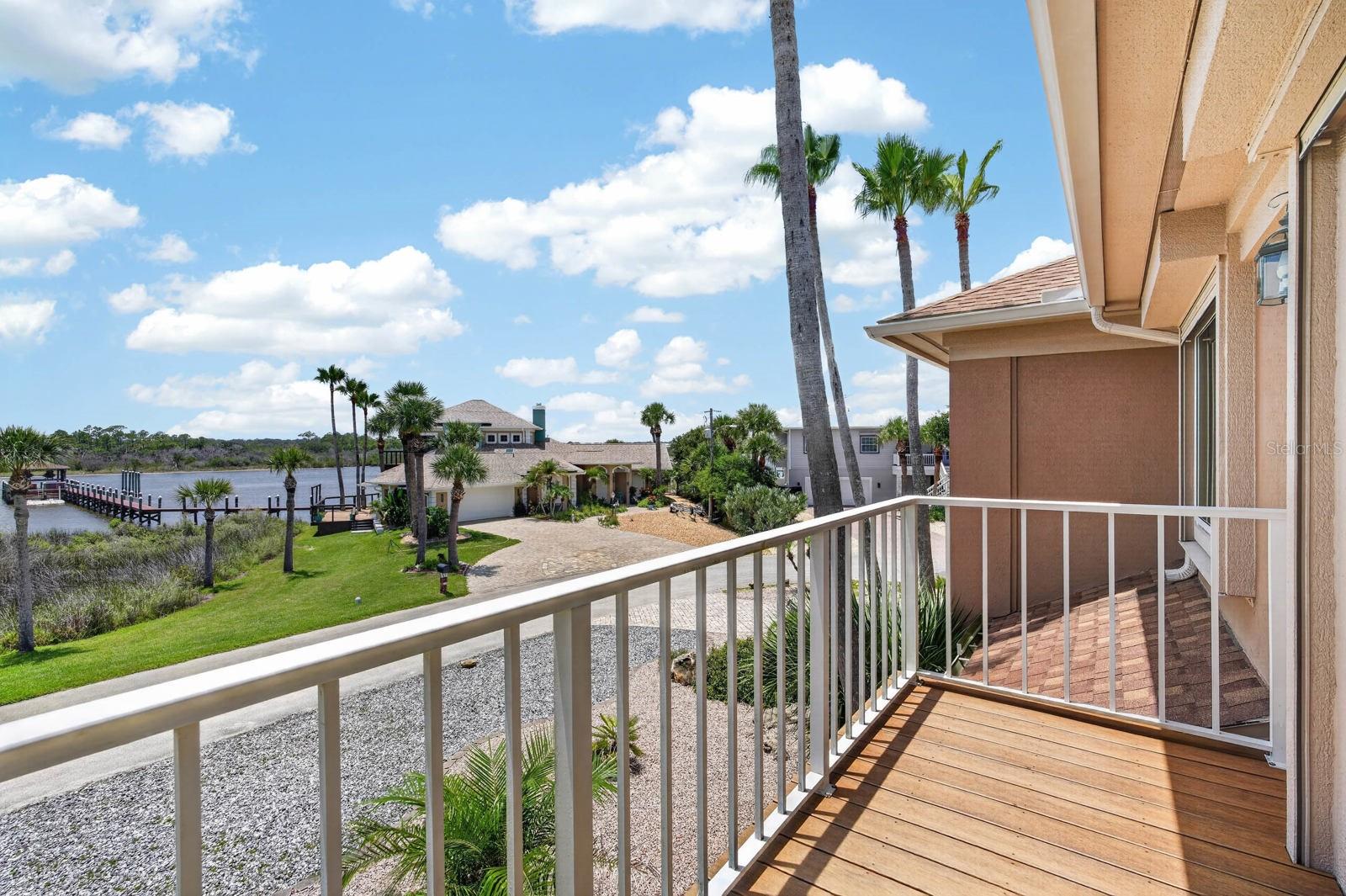 RIVER VIEW POINT - Residential