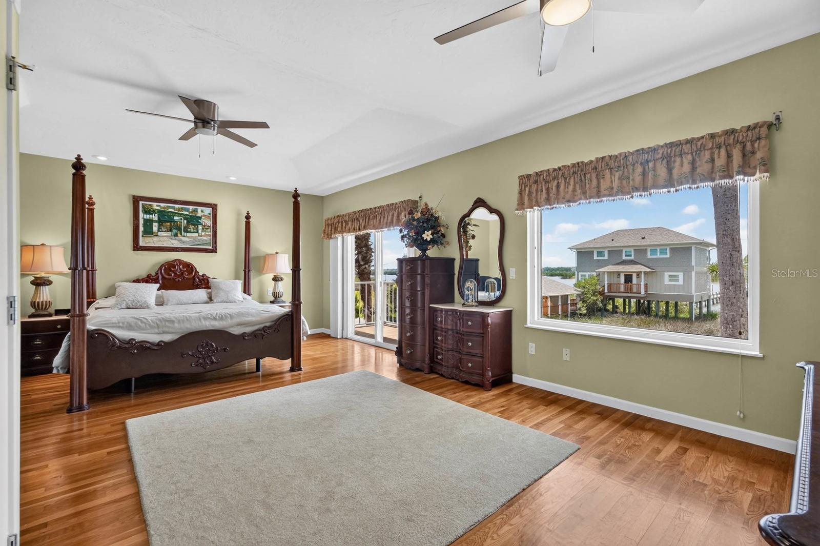 RIVER VIEW POINT - Residential