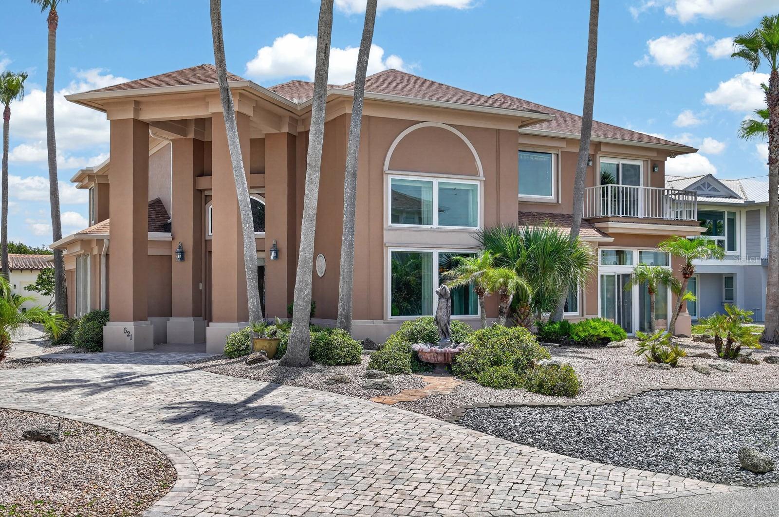 RIVER VIEW POINT - Residential
