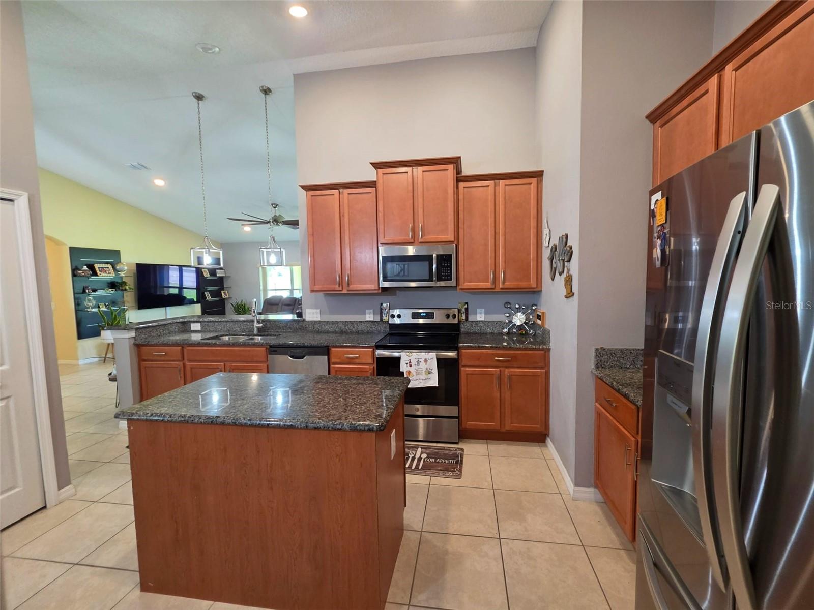 BELLALAGO PH 7L - Residential