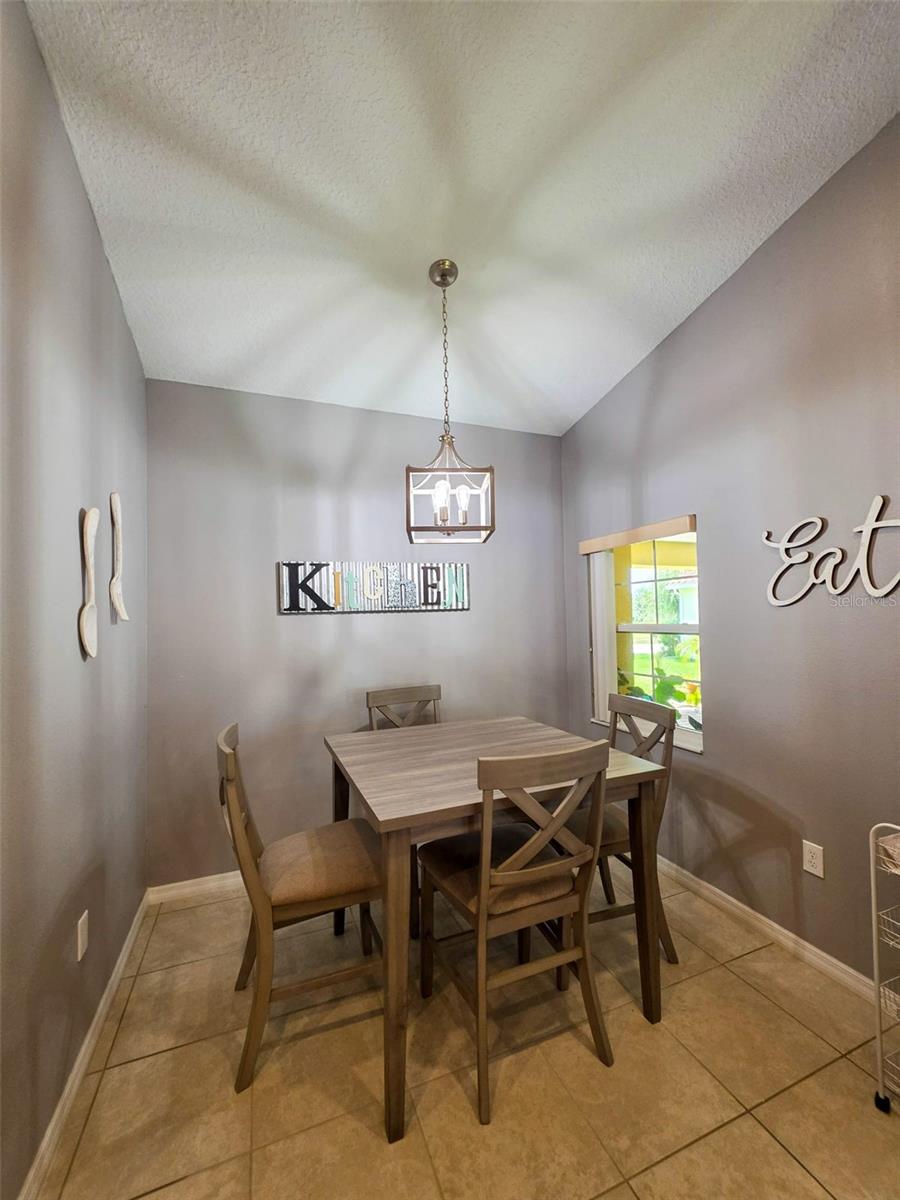 BELLALAGO PH 7L - Residential