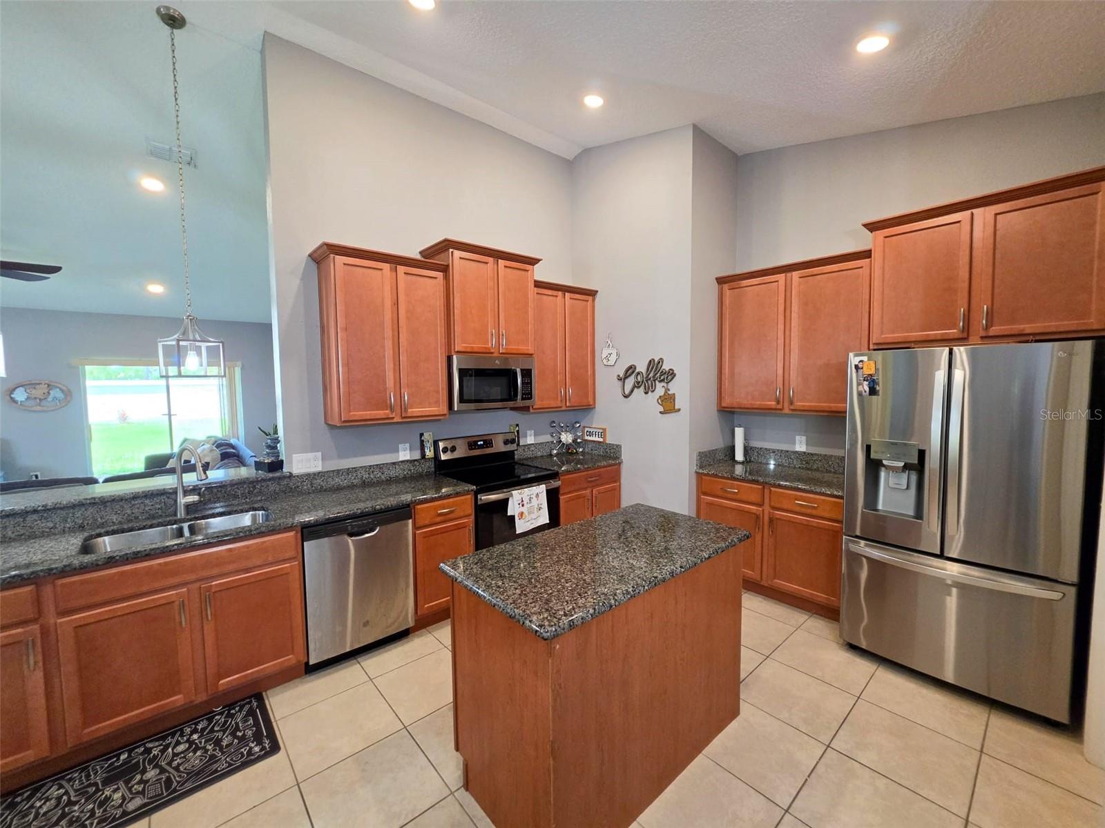 BELLALAGO PH 7L - Residential