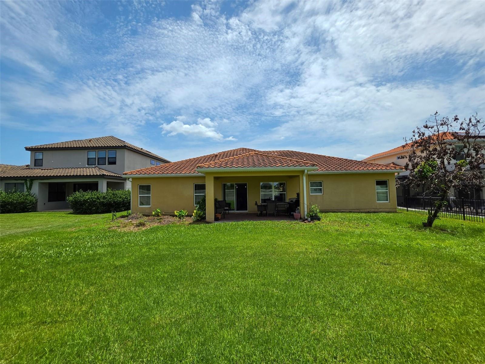BELLALAGO PH 7L - Residential